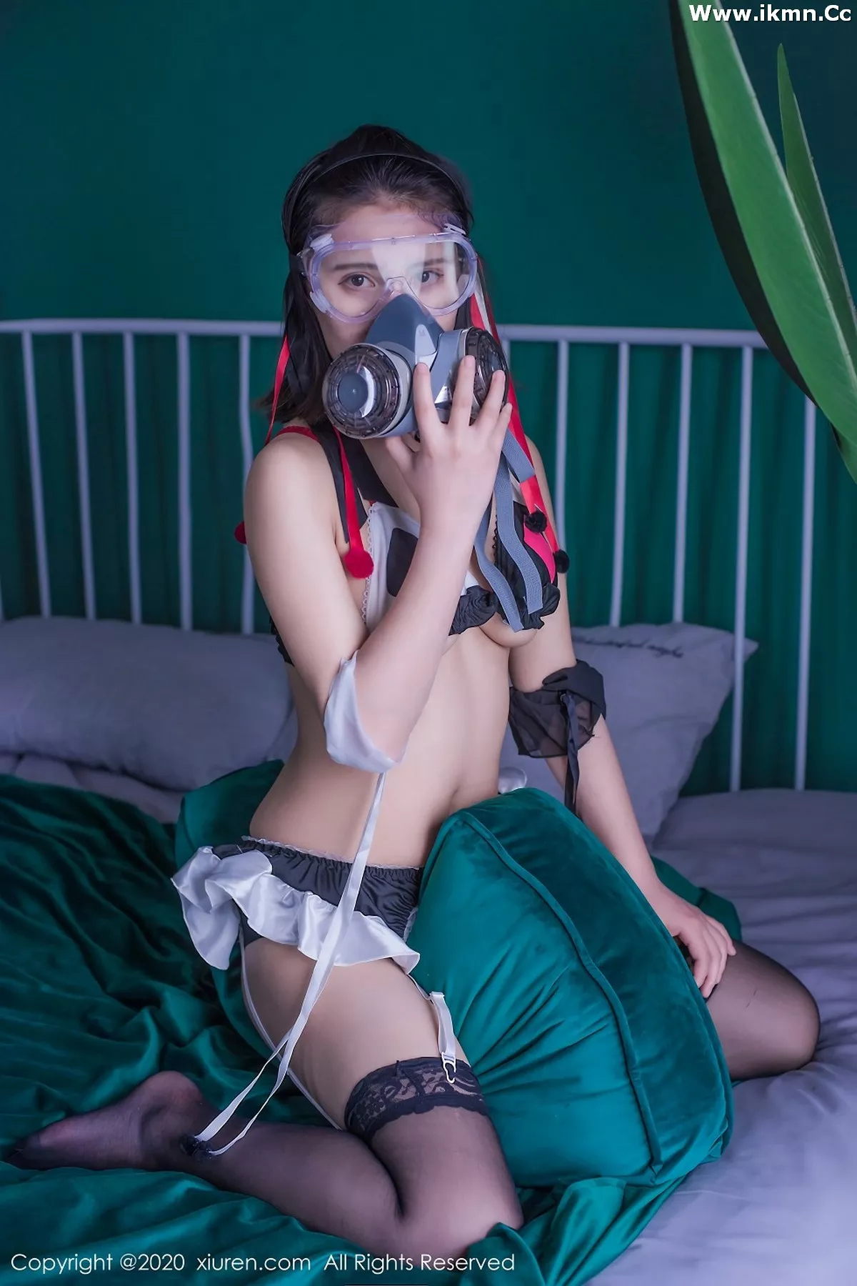 2kmn.vip_[XiuRen秀人网]No.2138_美模久久Aimee私房浴池里性感薄纱蕾丝内衣湿身秀豪乳诱惑写真77P