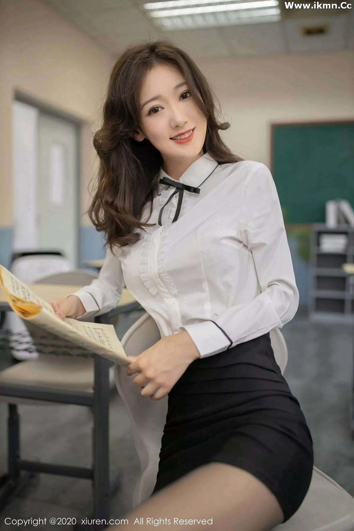 2kmn.vip_[XiuRen秀人网]No.2739_嫩模唐安琪唱诗班老师主题开档黑丝裤袜秀蕾丝内裤极致诱惑写真66P