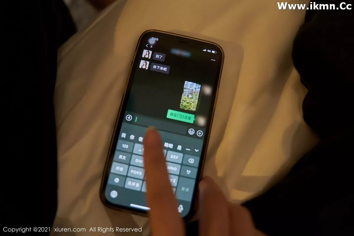 2kmn.vip_[XiuRen秀人网]No.3559_女神周于希Sandy杭州心愿旅拍剧情主题情趣内裤秀翘臀诱惑写真97P