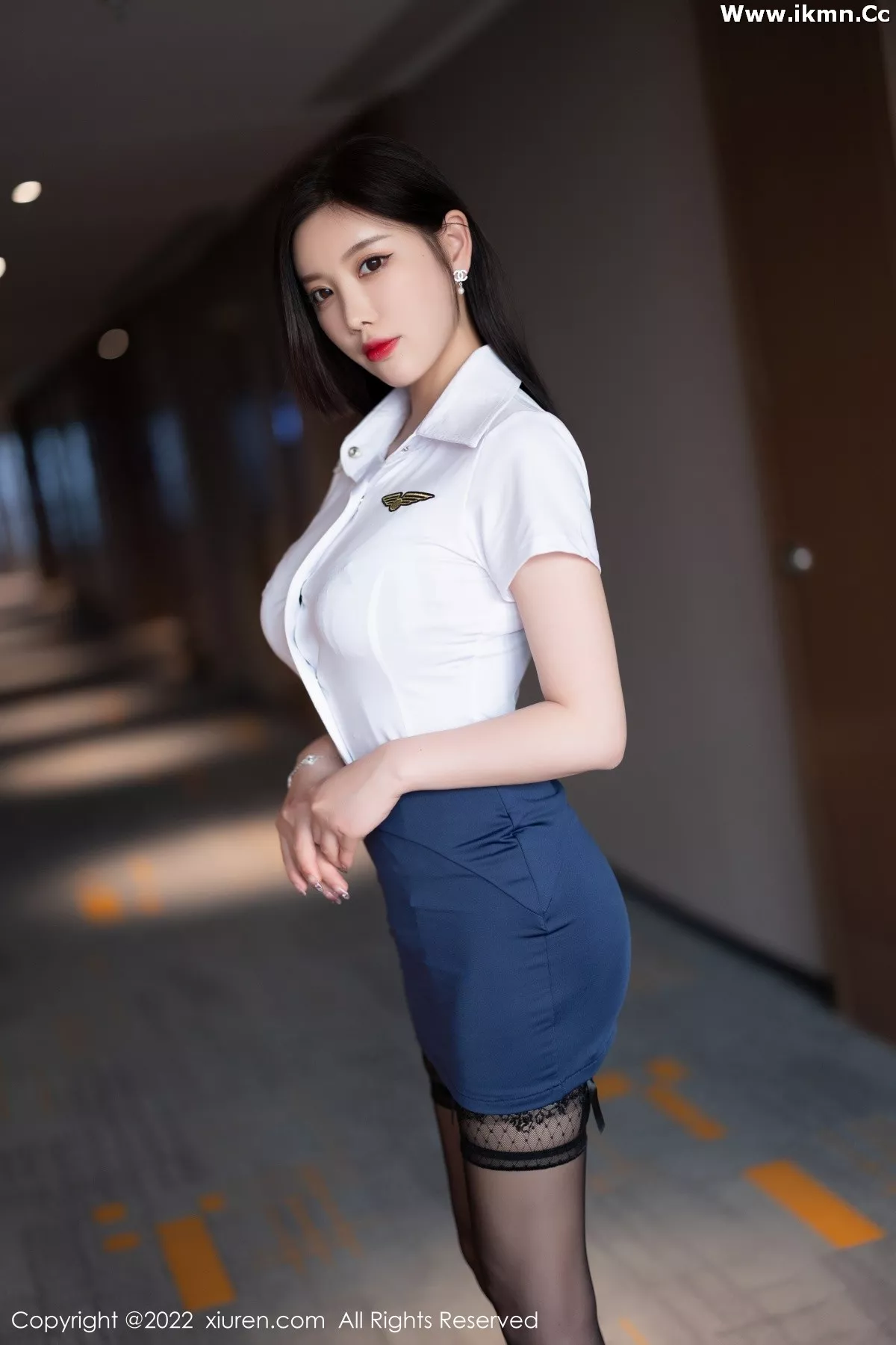 2kmn.vip_[XiuRen秀人网]No.5114_女神杨晨晨Yome私房脱性感制服露黑色蕾丝内衣完美诱惑写真71P