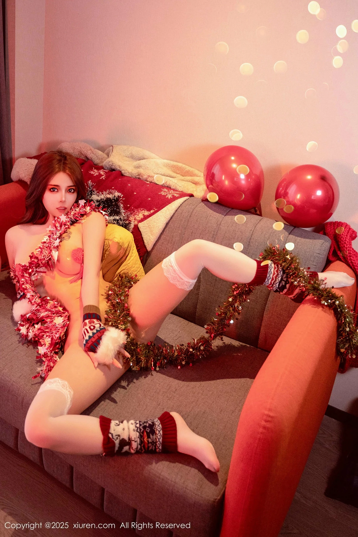 2kmn.vip_[XiuRen秀人网]No.9789_模特沐娜娜新年主题性感情趣内衣配白丝袜秀惹火身材诱惑写真88P