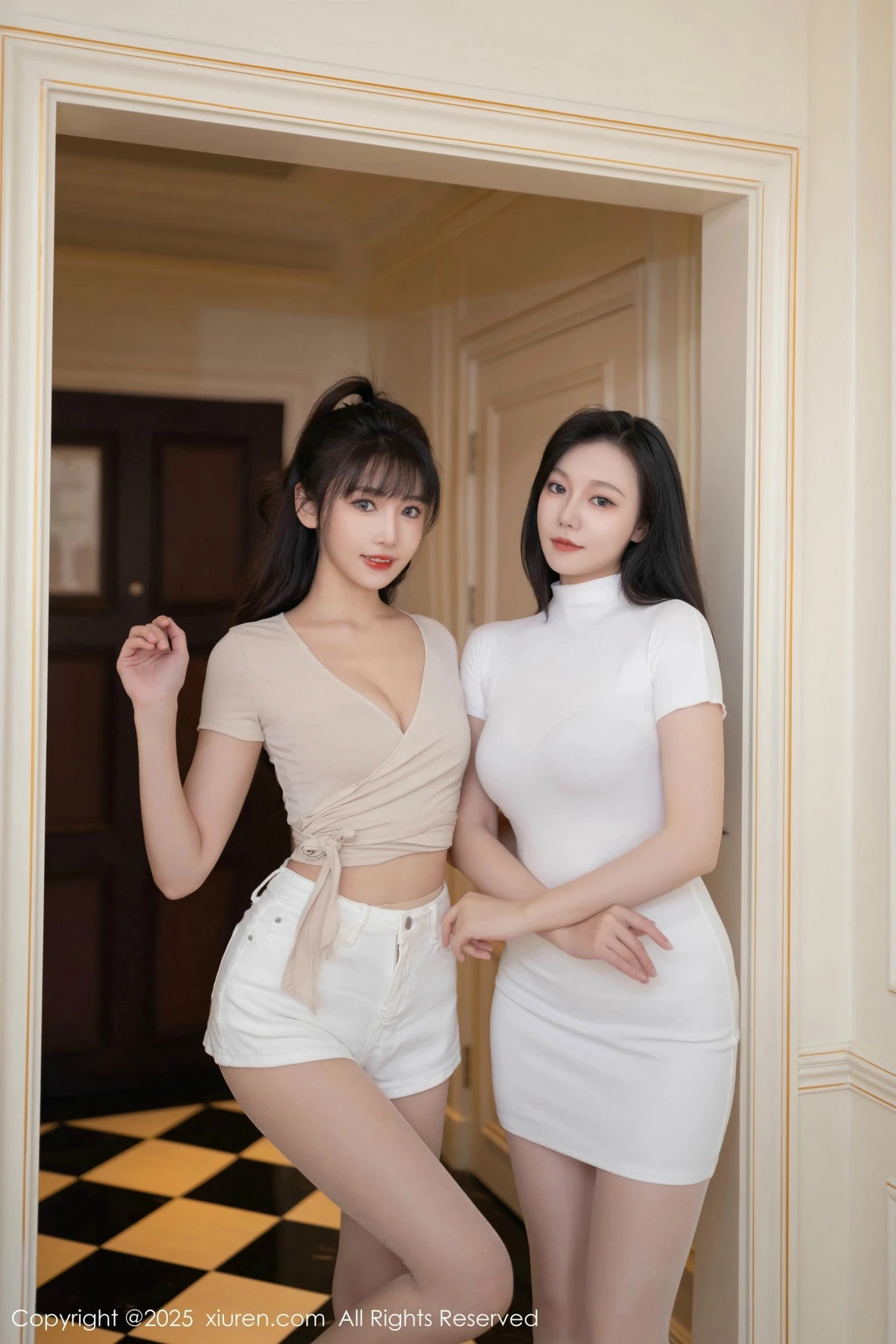 2kmn.vip_[XiuRen秀人网]No.9806_模特合集陆萱萱＆安然anran性感姐妹花蕾丝内衣撩人诱惑写真80P