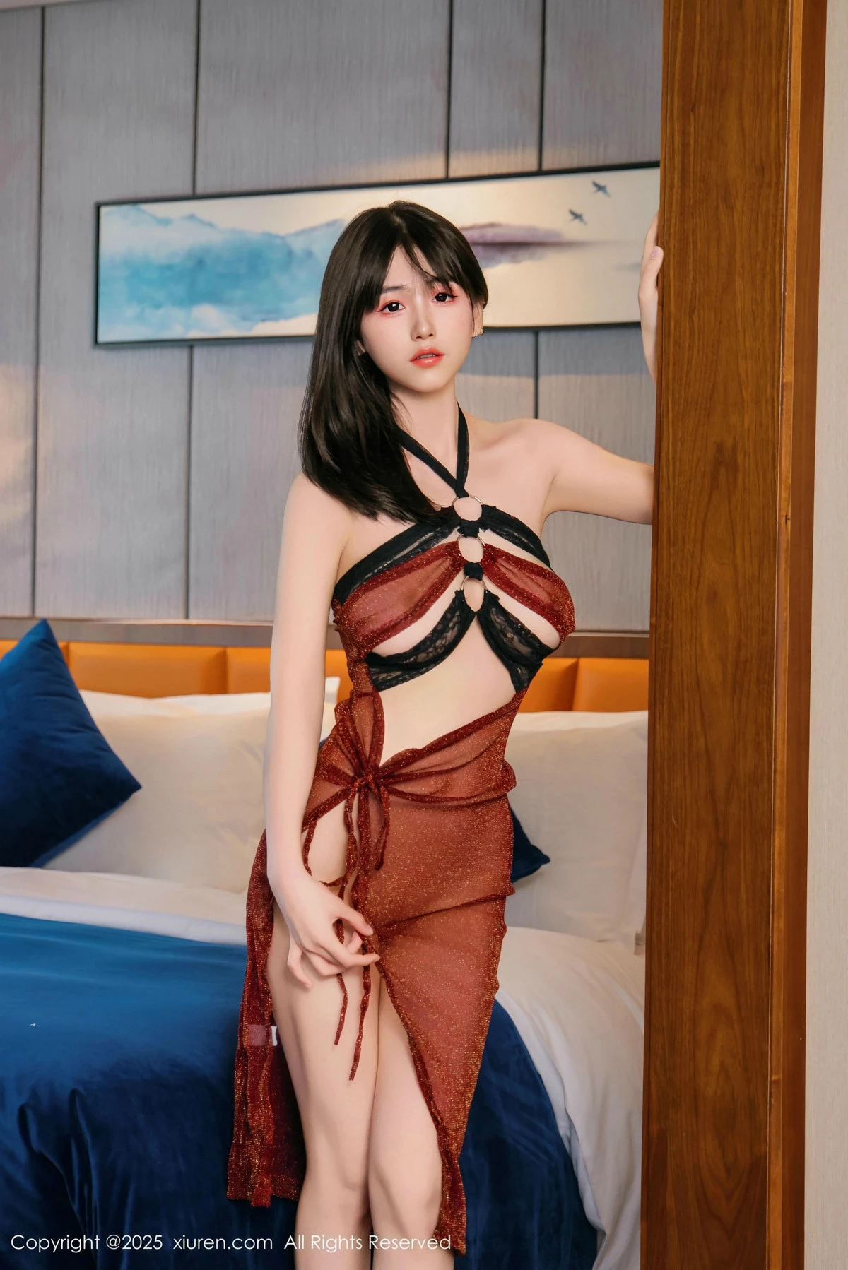 2kmn.vip_[XiuRen秀人网]No.9804_模特奶芙乔乔性感红黑薄纱古装服饰半脱秀凹凸身材撩人诱惑写真81P