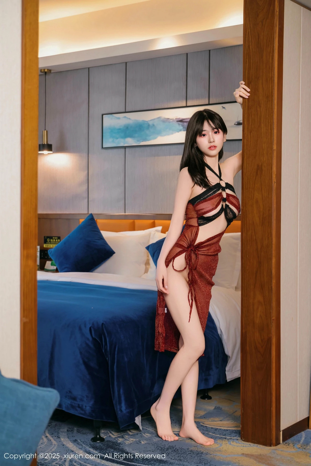 2kmn.vip_[XiuRen秀人网]No.9804_模特奶芙乔乔性感红黑薄纱古装服饰半脱秀凹凸身材撩人诱惑写真81P