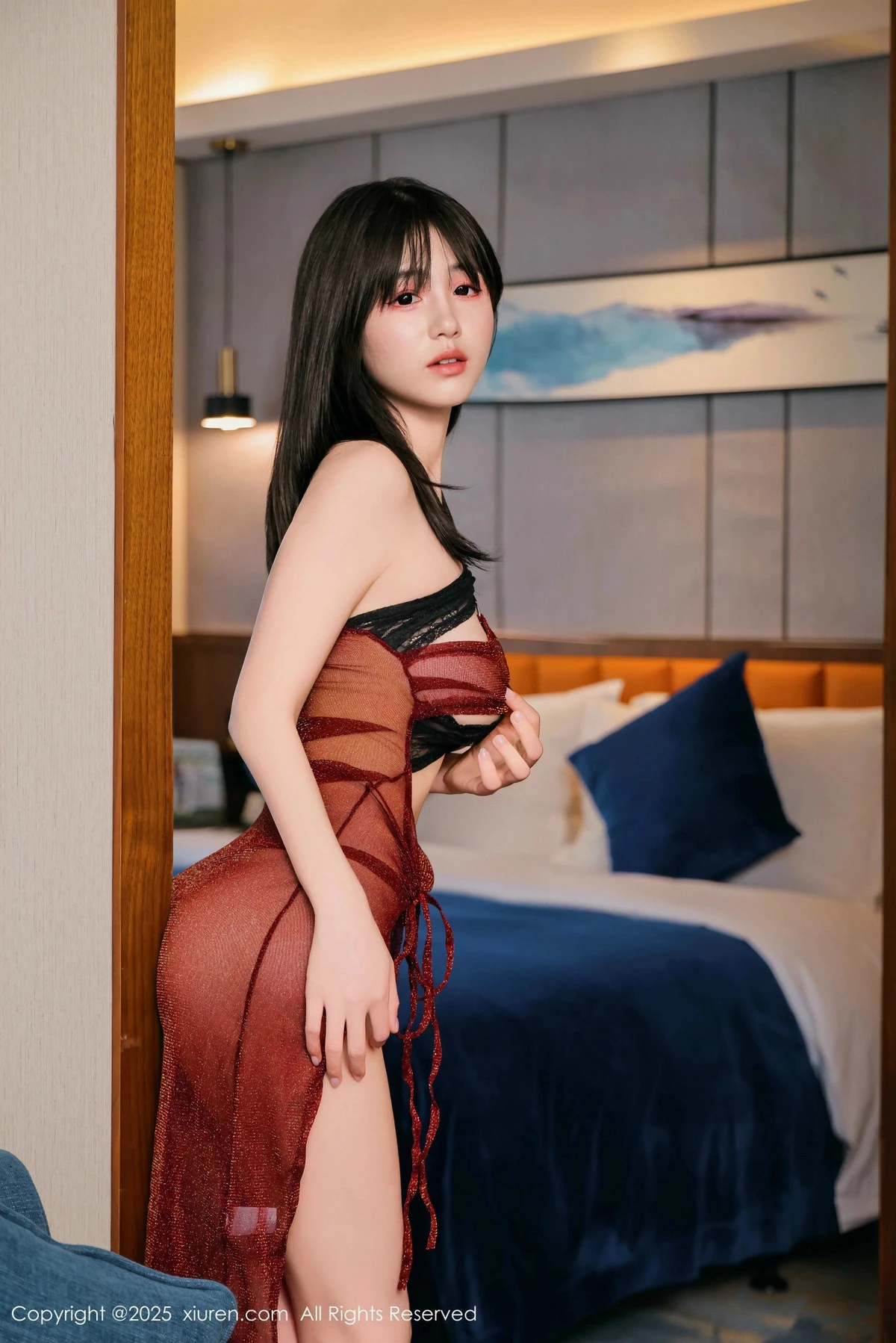 2kmn.vip_[XiuRen秀人网]No.9804_模特奶芙乔乔性感红黑薄纱古装服饰半脱秀凹凸身材撩人诱惑写真81P