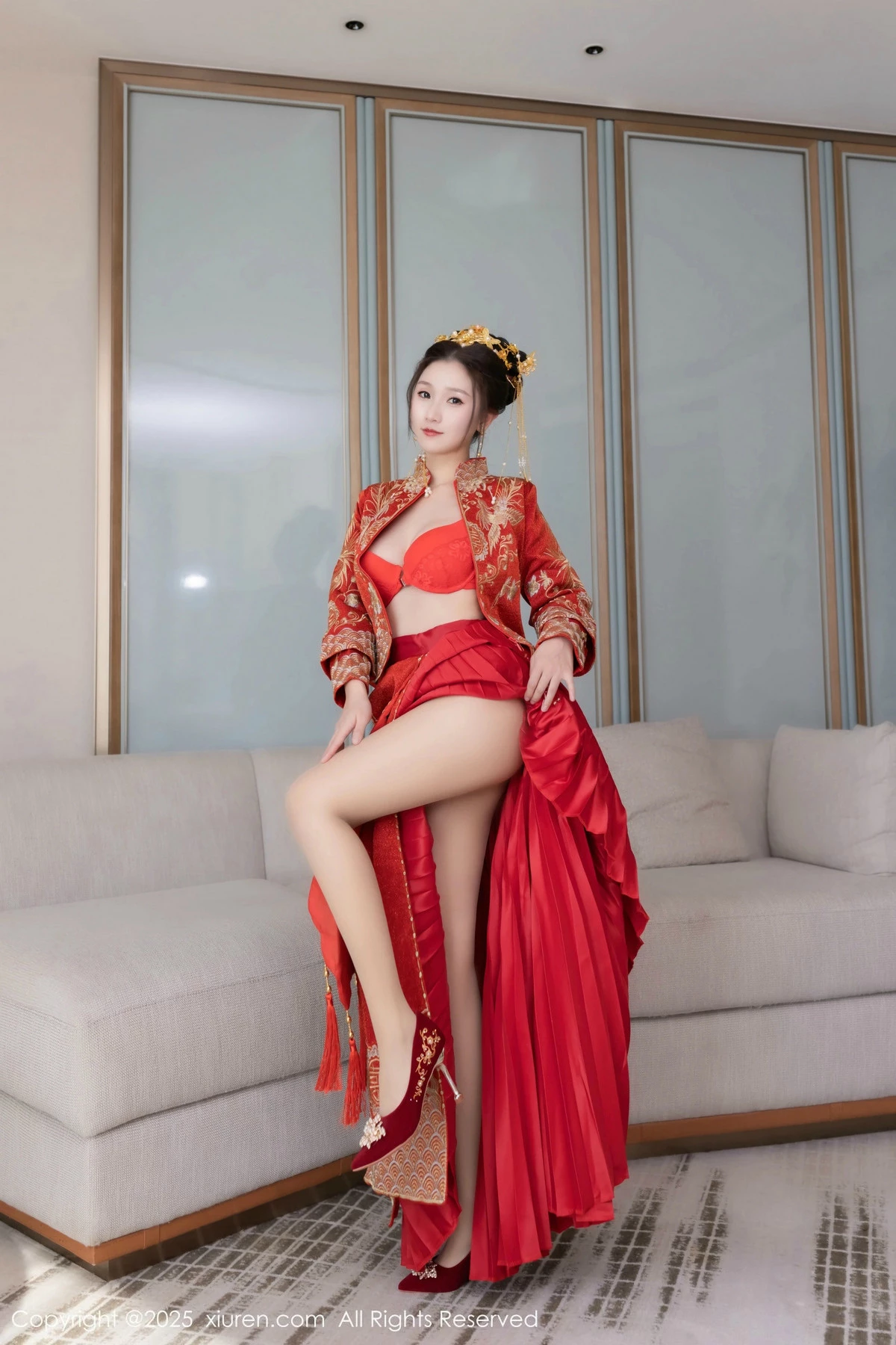 2kmn.vip_[XiuRen秀人网]No.9811_模特杏子Yada性感新娘装红色情趣内衣配超薄肉丝秀美腿诱惑写真84P