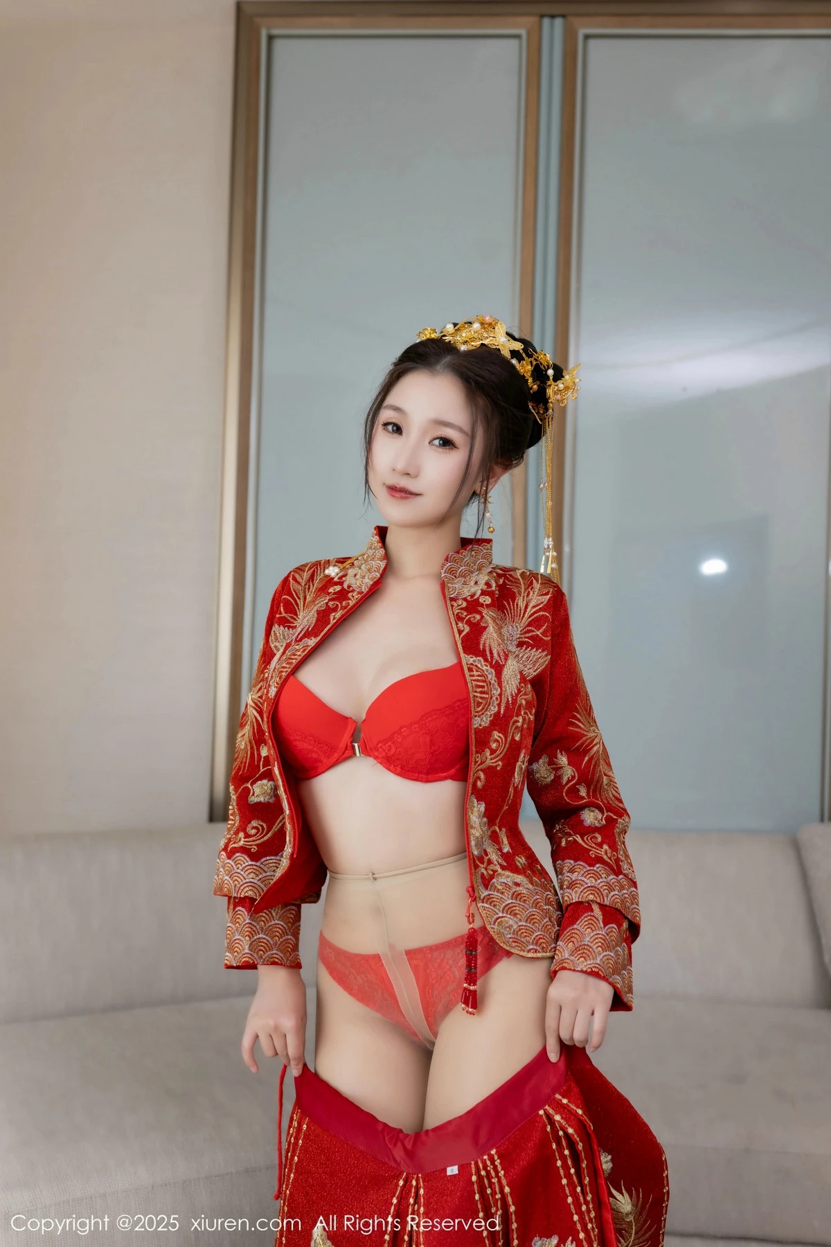 2kmn.vip_[XiuRen秀人网]No.9811_模特杏子Yada性感新娘装红色情趣内衣配超薄肉丝秀美腿诱惑写真84P