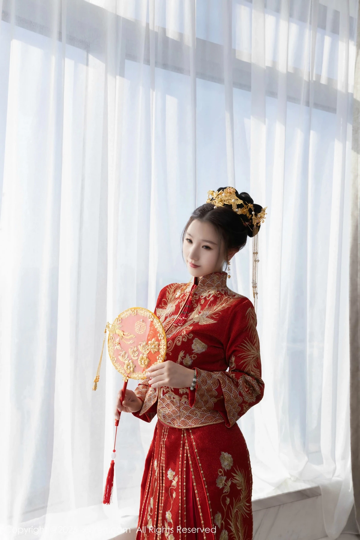 2kmn.vip_[XiuRen秀人网]No.9811_模特杏子Yada性感新娘装红色情趣内衣配超薄肉丝秀美腿诱惑写真84P