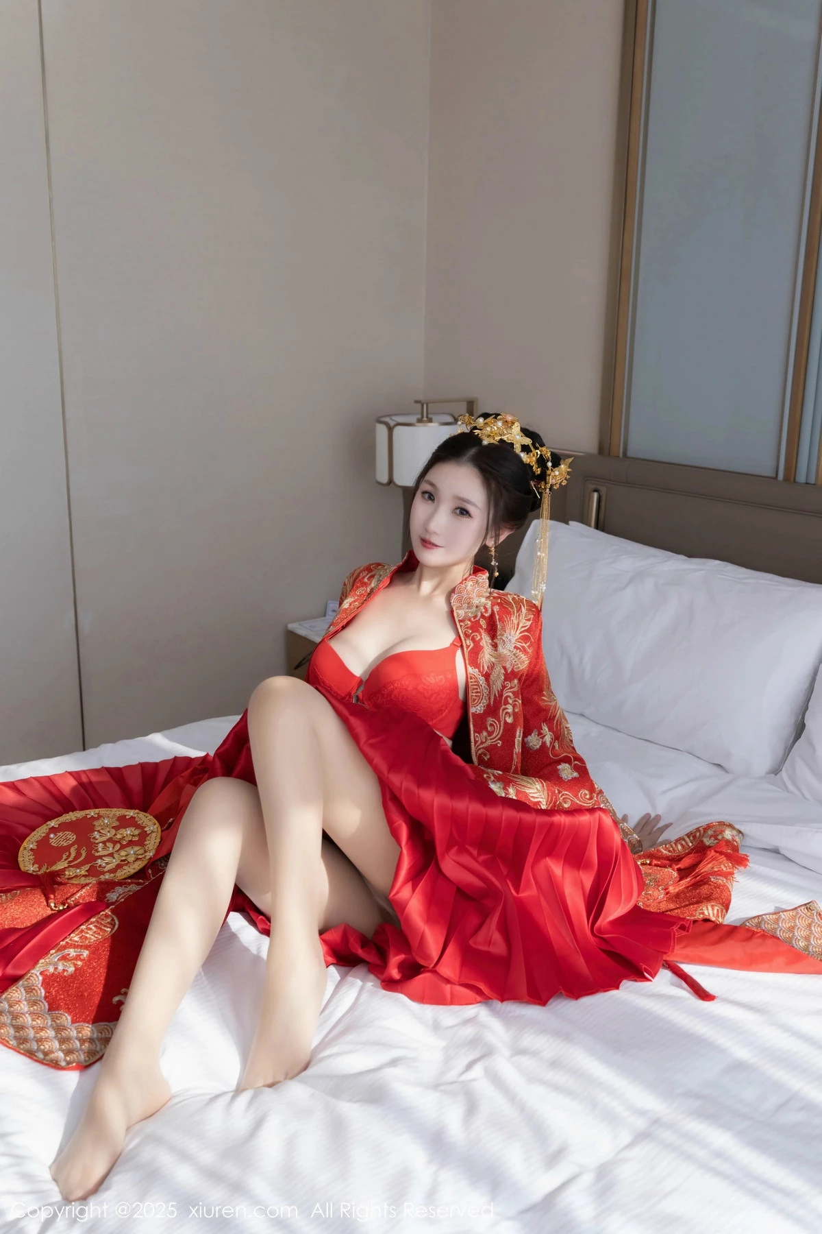 2kmn.vip_[XiuRen秀人网]No.9811_模特杏子Yada性感新娘装红色情趣内衣配超薄肉丝秀美腿诱惑写真84P