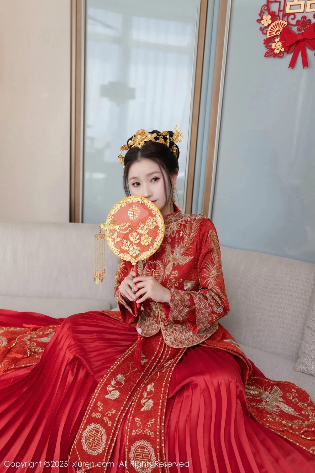 2kmn.vip_[XiuRen秀人网]No.9811_模特杏子Yada性感新娘装红色情趣内衣配超薄肉丝秀美腿诱惑写真84P