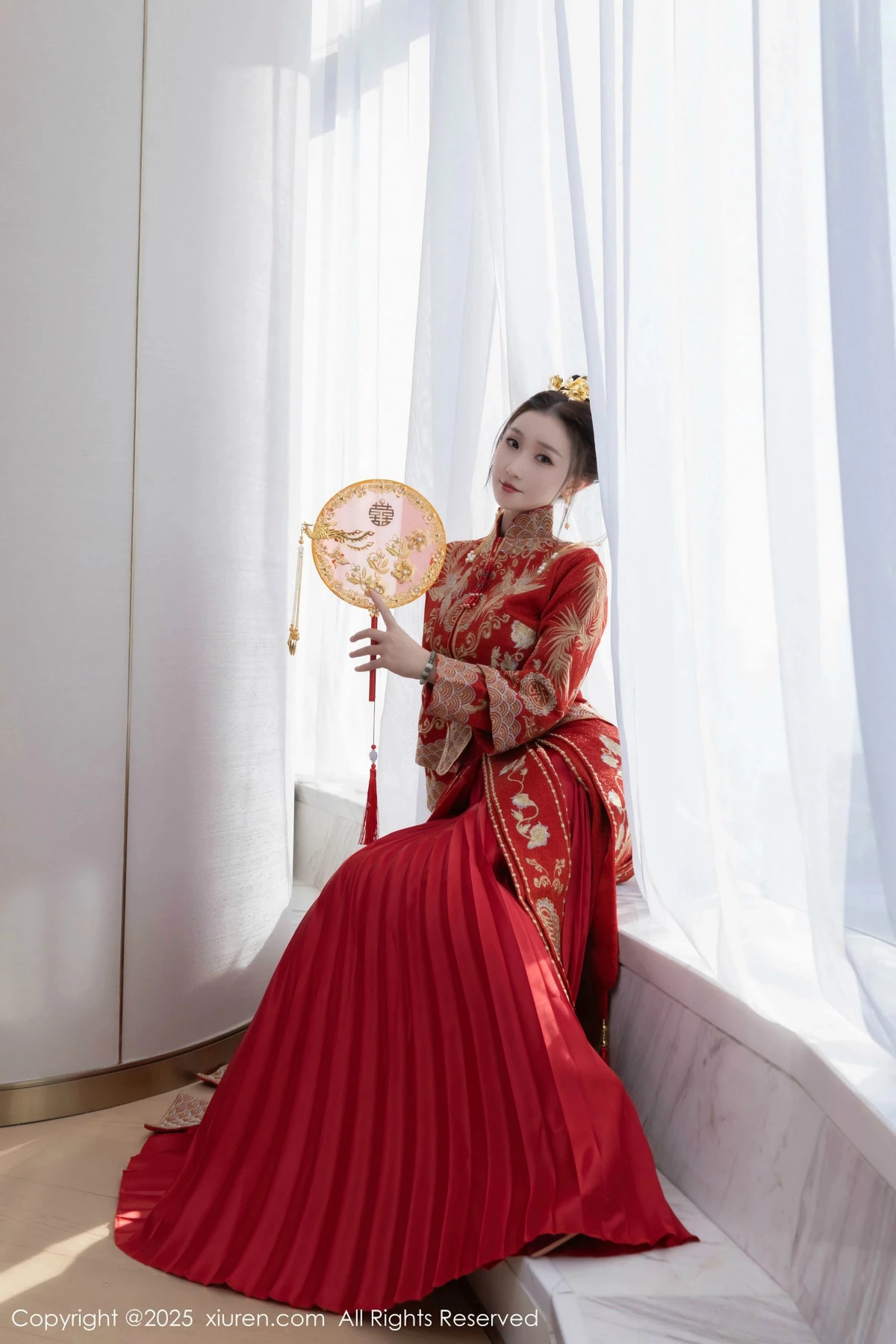 2kmn.vip_[XiuRen秀人网]No.9811_模特杏子Yada性感新娘装红色情趣内衣配超薄肉丝秀美腿诱惑写真84P