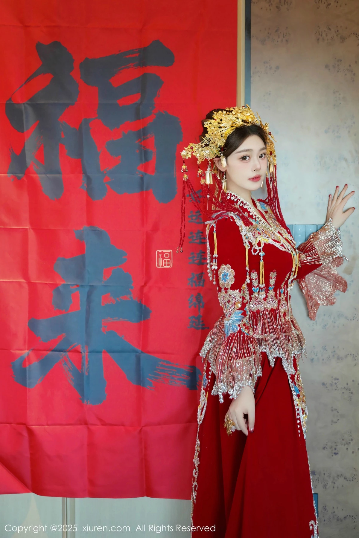 2kmn.vip_[XiuRen秀人网]No.9823_模特蛋蛋宝新年主题性感红色新娘装露白色内衣秀丰腴身材诱惑写真79P