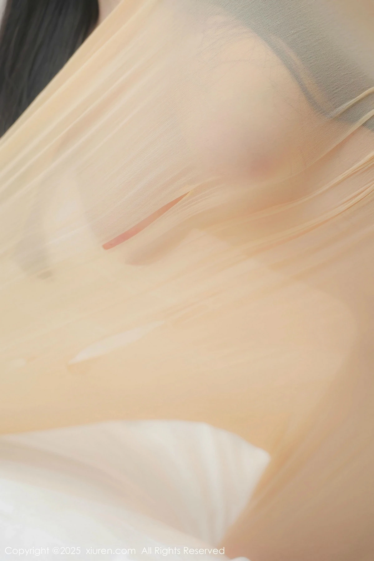 2kmn.vip_[XiuRen秀人网]No.9825_新人模特余安安性感超薄原色丝袜连体衣秀凹凸身材惹火诱惑写真83P