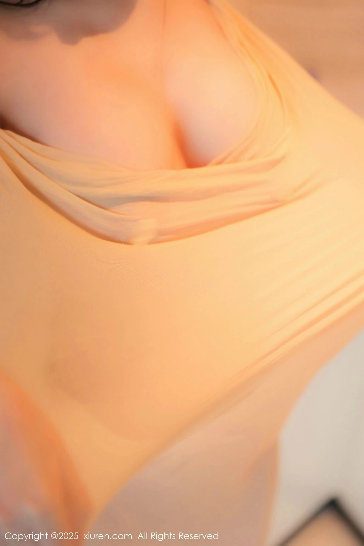 2kmn.vip_[XiuRen秀人网]No.9825_新人模特余安安性感超薄原色丝袜连体衣秀凹凸身材惹火诱惑写真83P