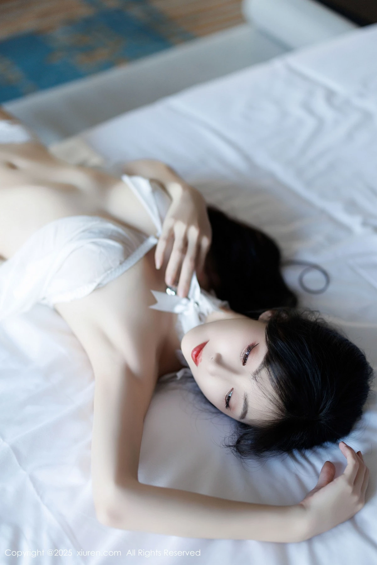 2kmn.vip_[XiuRen秀人网]No.9863_模特林星阑性感浅色连衣短裙+白色情趣内衣秀曼妙身姿诱惑写真83P