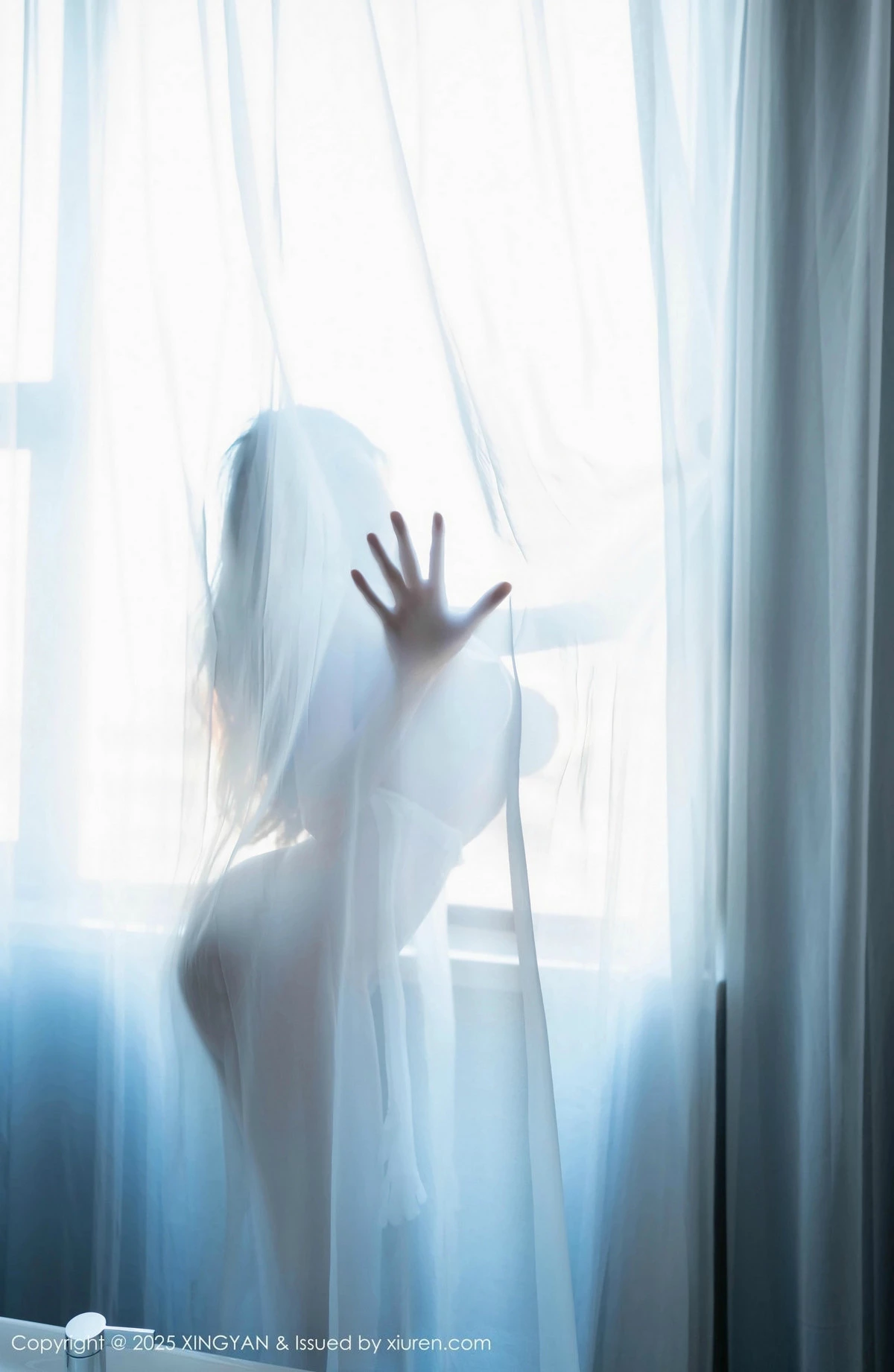 2kmn.vip_[XINGYAN星颜社]VOL.307_模特清妙私房浴室性感白色薄透连体丝袜秀惹火身材诱惑写真80P