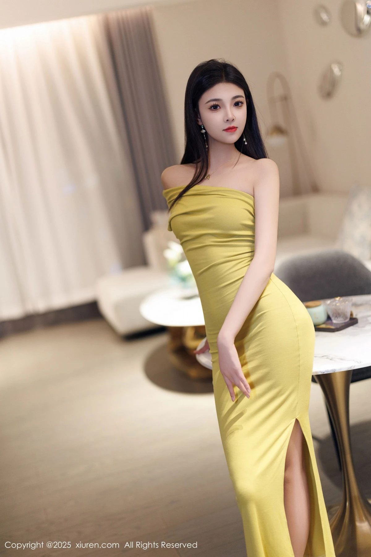 2kmn.vip_[XiuRen秀人网]No.9761_模特初梦瑶性感黄色连衣长裙+黑色蕾丝内衣秀曼妙身材诱惑写真83P