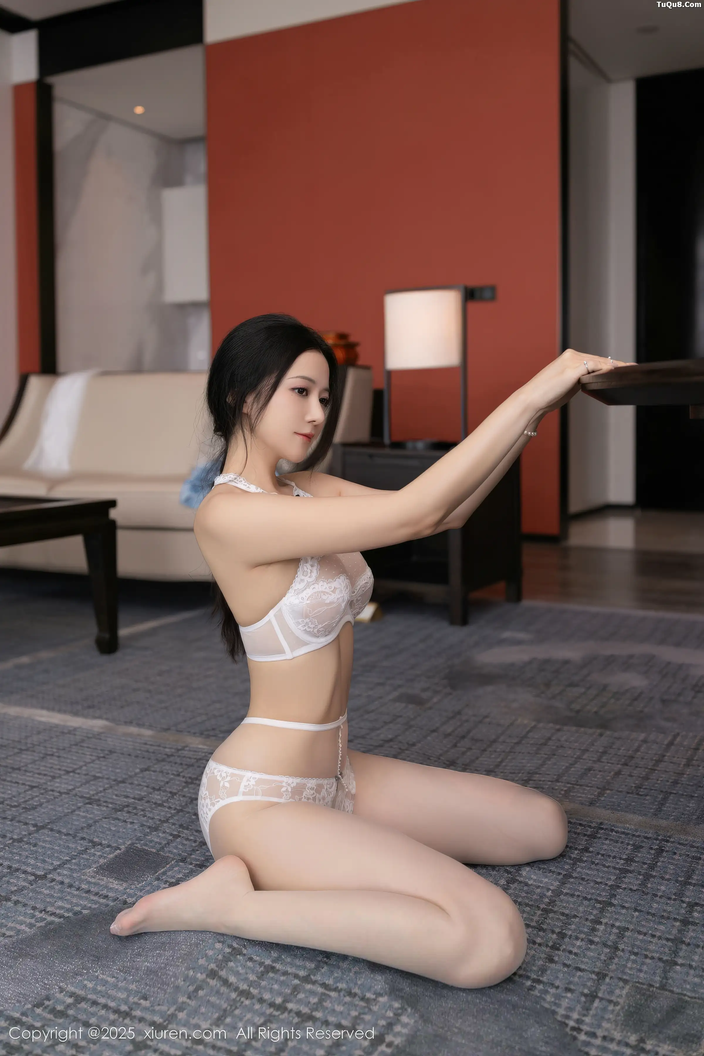 2kmn.vip_[XiuRen秀人网]No.11133_模特鱼子酱Fish性感青瓷连衣裙露白色蕾丝内衣秀曼妙身姿诱惑写真81P