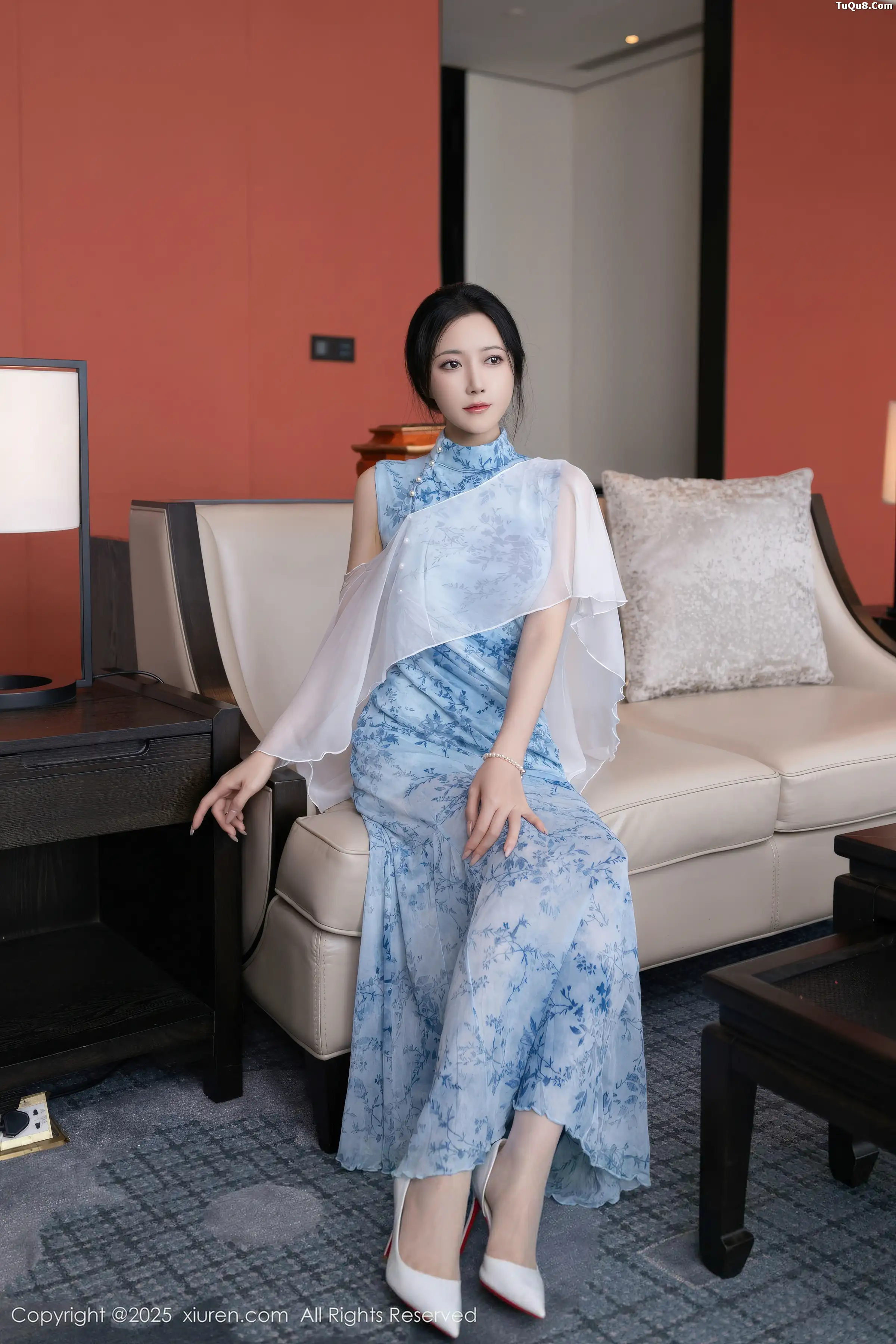 2kmn.vip_[XiuRen秀人网]No.11133_模特鱼子酱Fish性感青瓷连衣裙露白色蕾丝内衣秀曼妙身姿诱惑写真81P