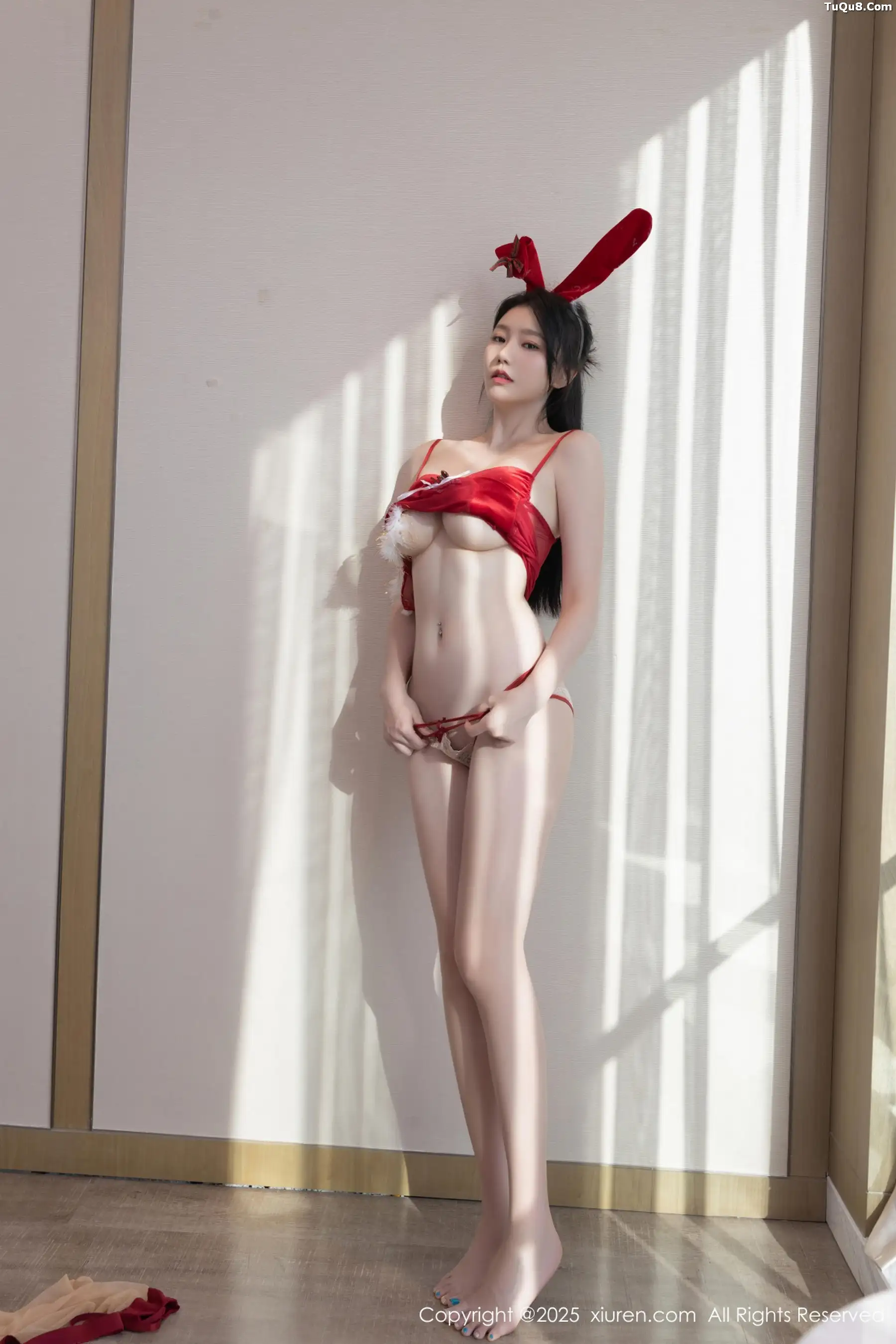 2kmn.vip_[XiuRen秀人网]No.11143_模特安然anran性感红色情趣服饰配超薄肉丝秀曼妙身姿诱惑写真76P