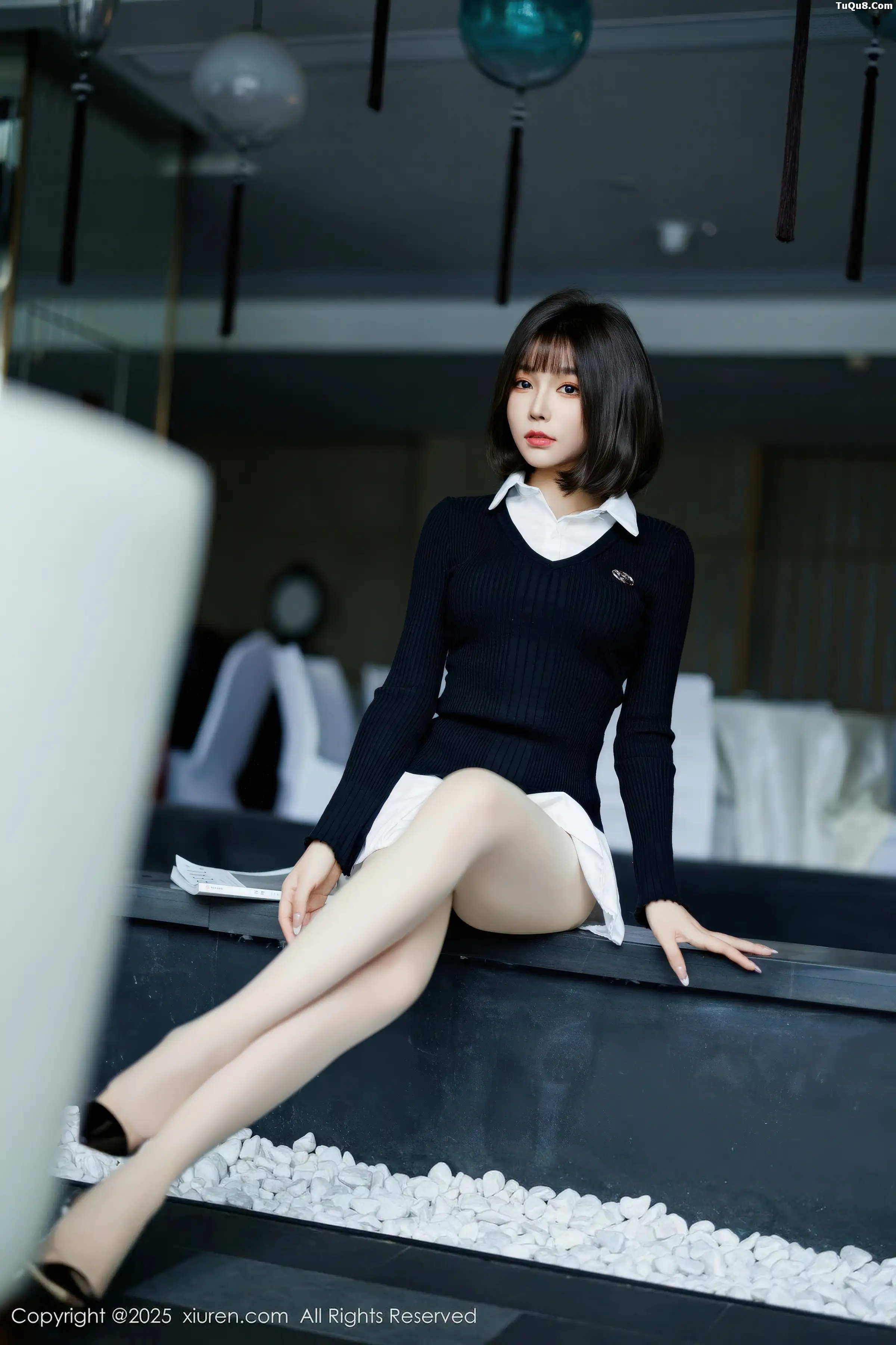 2kmn.vip_[XiuRen秀人网]No.11138_女神莉芝荔枝性感黑色情趣服饰配超薄黑丝秀曼妙身材诱惑写真68P