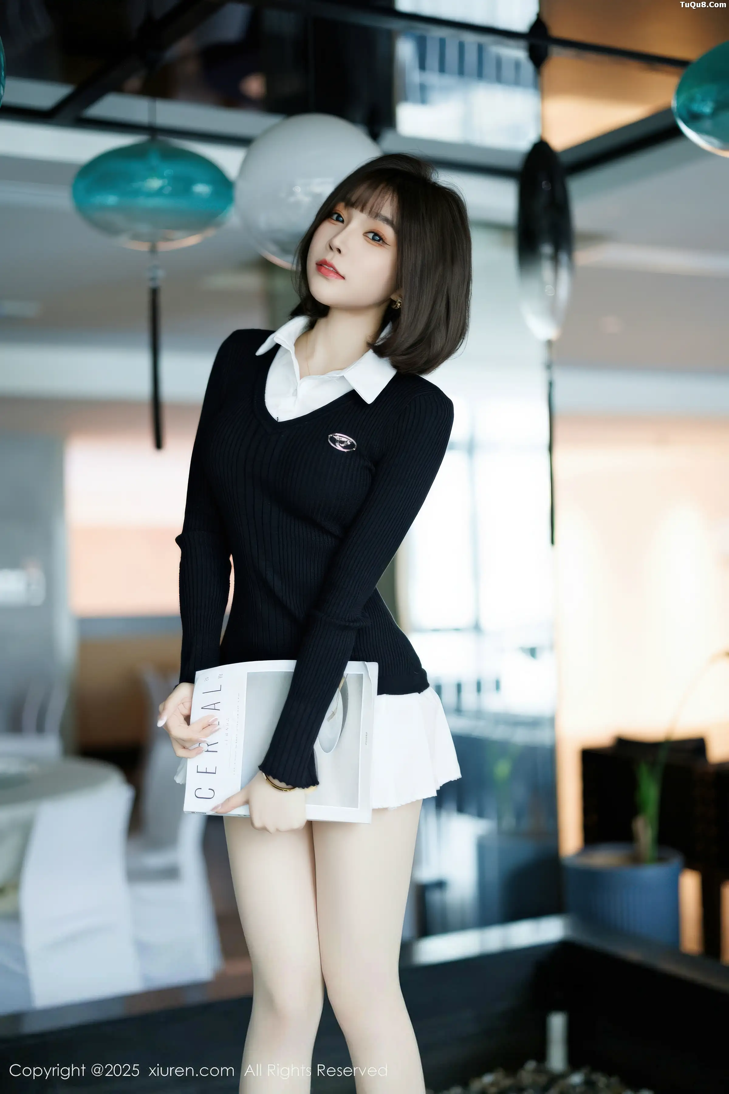 2kmn.vip_[XiuRen秀人网]No.11138_女神莉芝荔枝性感黑色情趣服饰配超薄黑丝秀曼妙身材诱惑写真68P