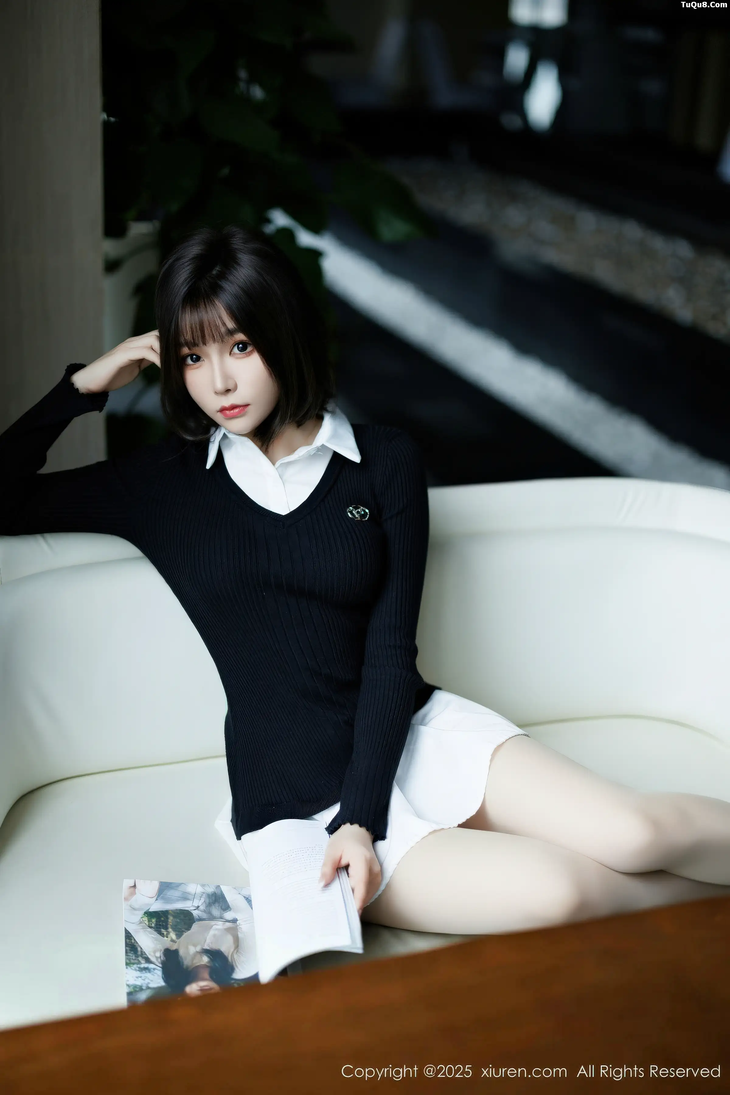 2kmn.vip_[XiuRen秀人网]No.11138_女神莉芝荔枝性感黑色情趣服饰配超薄黑丝秀曼妙身材诱惑写真68P