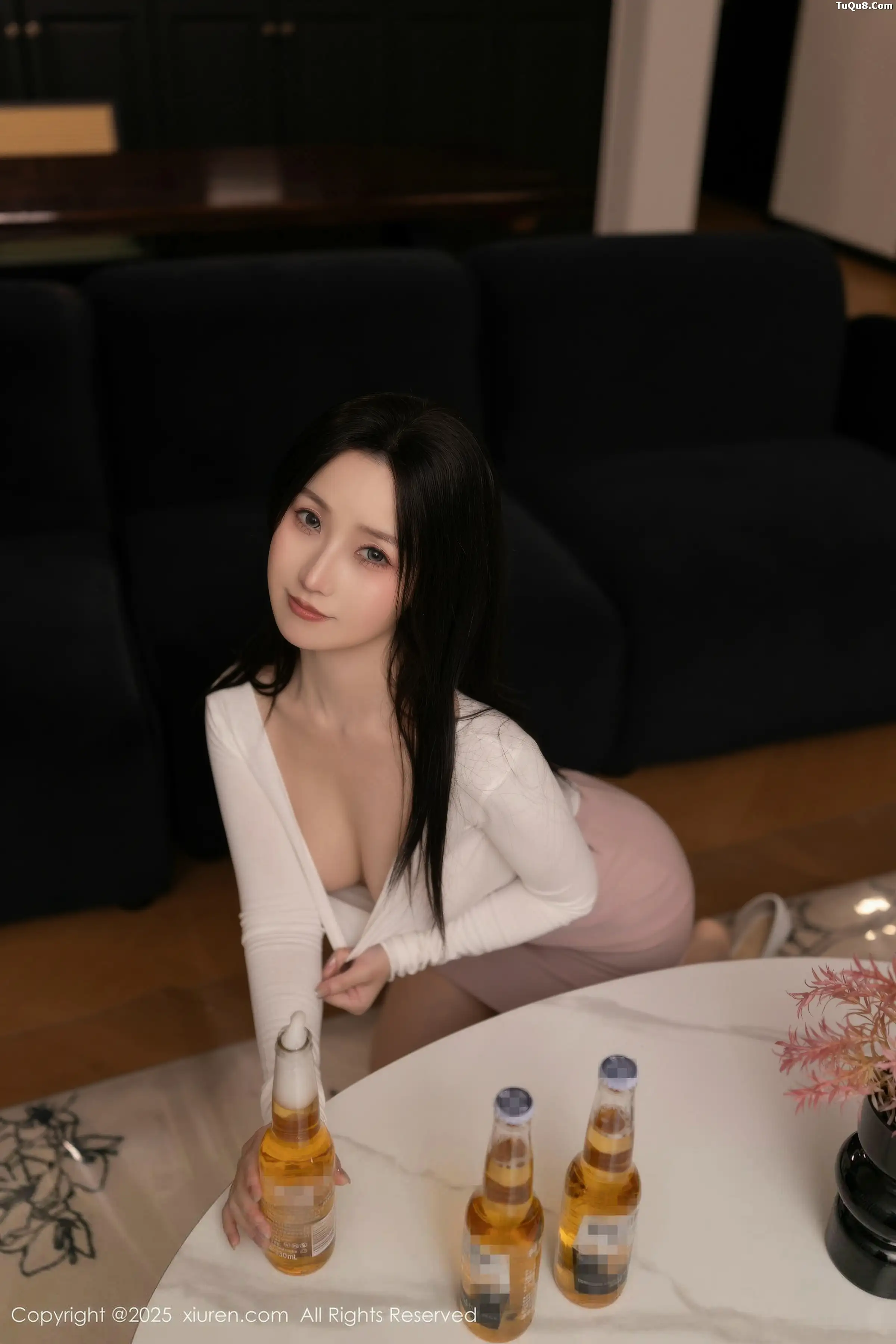 2kmn.vip_[XiuRen秀人网]No.11147_模特杏子Yada性感白色T恤配超薄肉丝秀曼妙身姿迷人诱惑写真72P