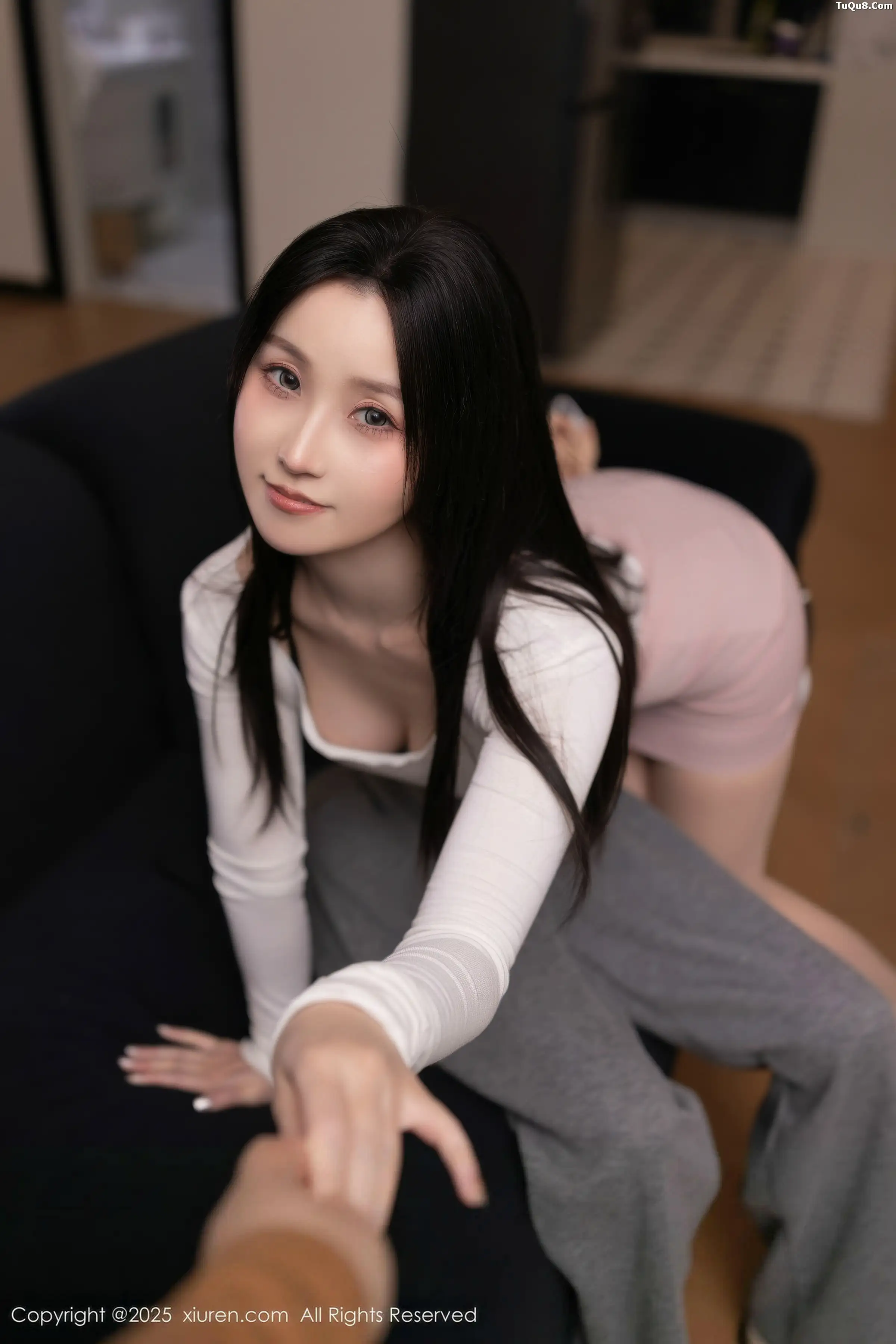 2kmn.vip_[XiuRen秀人网]No.11147_模特杏子Yada性感白色T恤配超薄肉丝秀曼妙身姿迷人诱惑写真72P