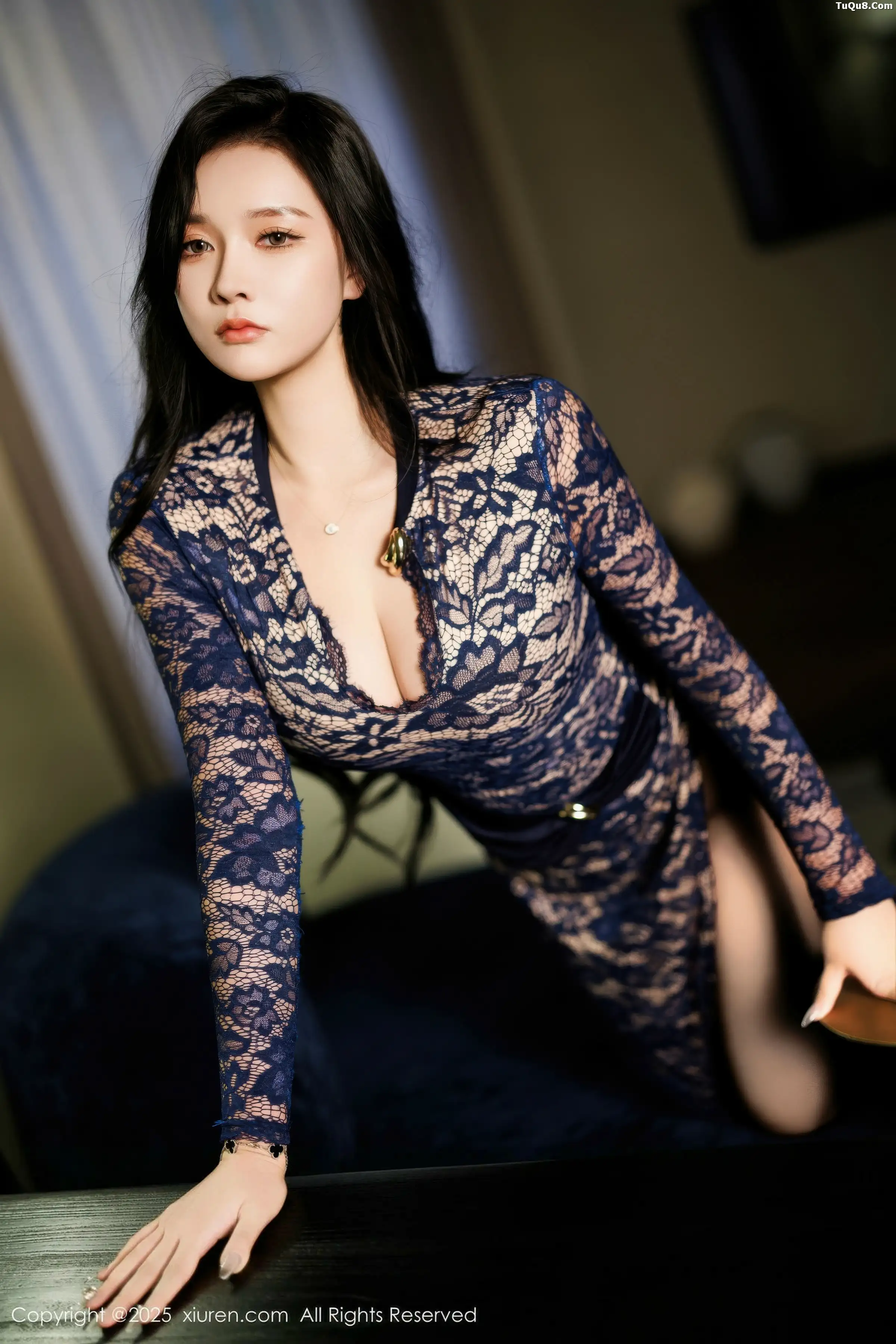 2kmn.vip_[XiuRen秀人网]No.11148_模特娜比性感蕾丝长裙露蓝色内衣配超薄黑丝秀凹凸身材诱惑写真82P