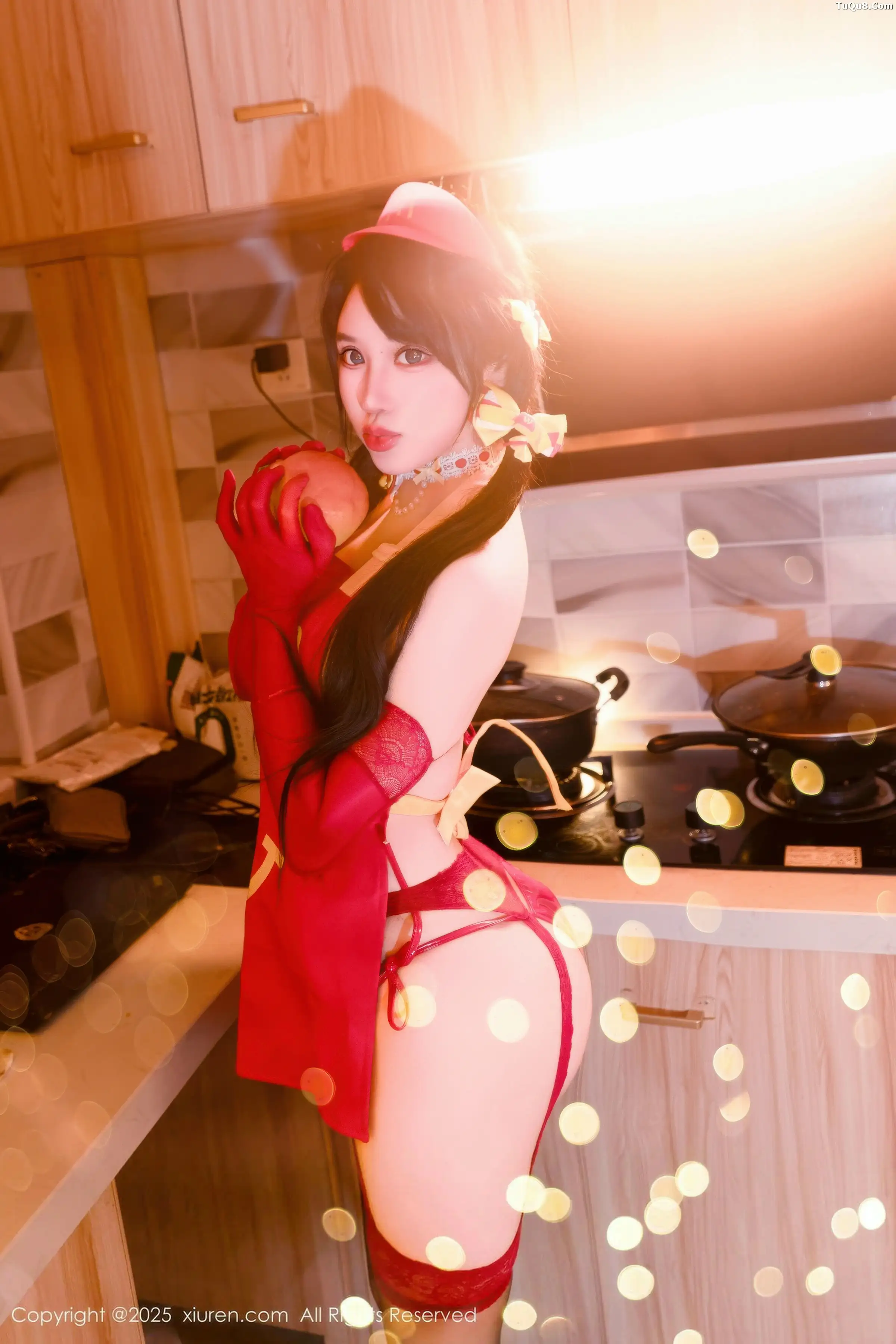 2kmn.vip_[XiuRen秀人网]No.11154_模特汐汐爱吃草莓性感红色情趣内衣配红丝吊袜秀惹火身材诱惑写真78P