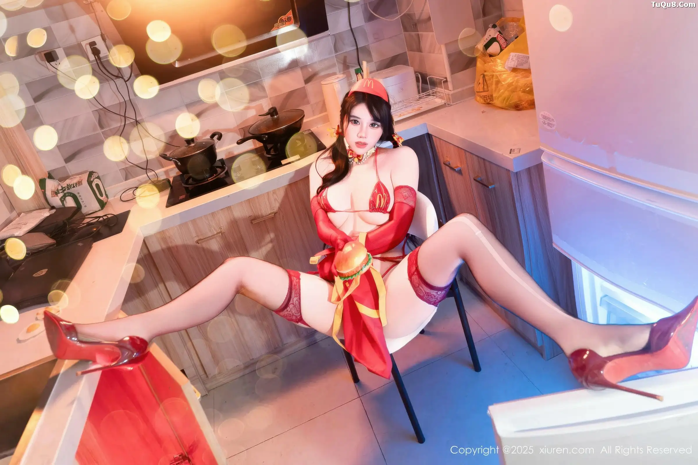 2kmn.vip_[XiuRen秀人网]No.11154_模特汐汐爱吃草莓性感红色情趣内衣配红丝吊袜秀惹火身材诱惑写真78P