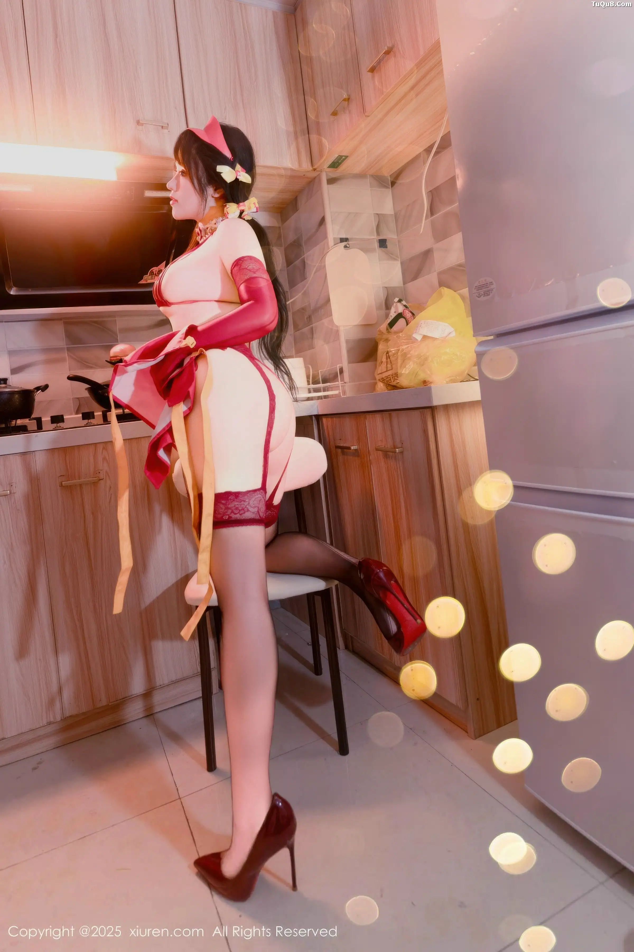 2kmn.vip_[XiuRen秀人网]No.11154_模特汐汐爱吃草莓性感红色情趣内衣配红丝吊袜秀惹火身材诱惑写真78P