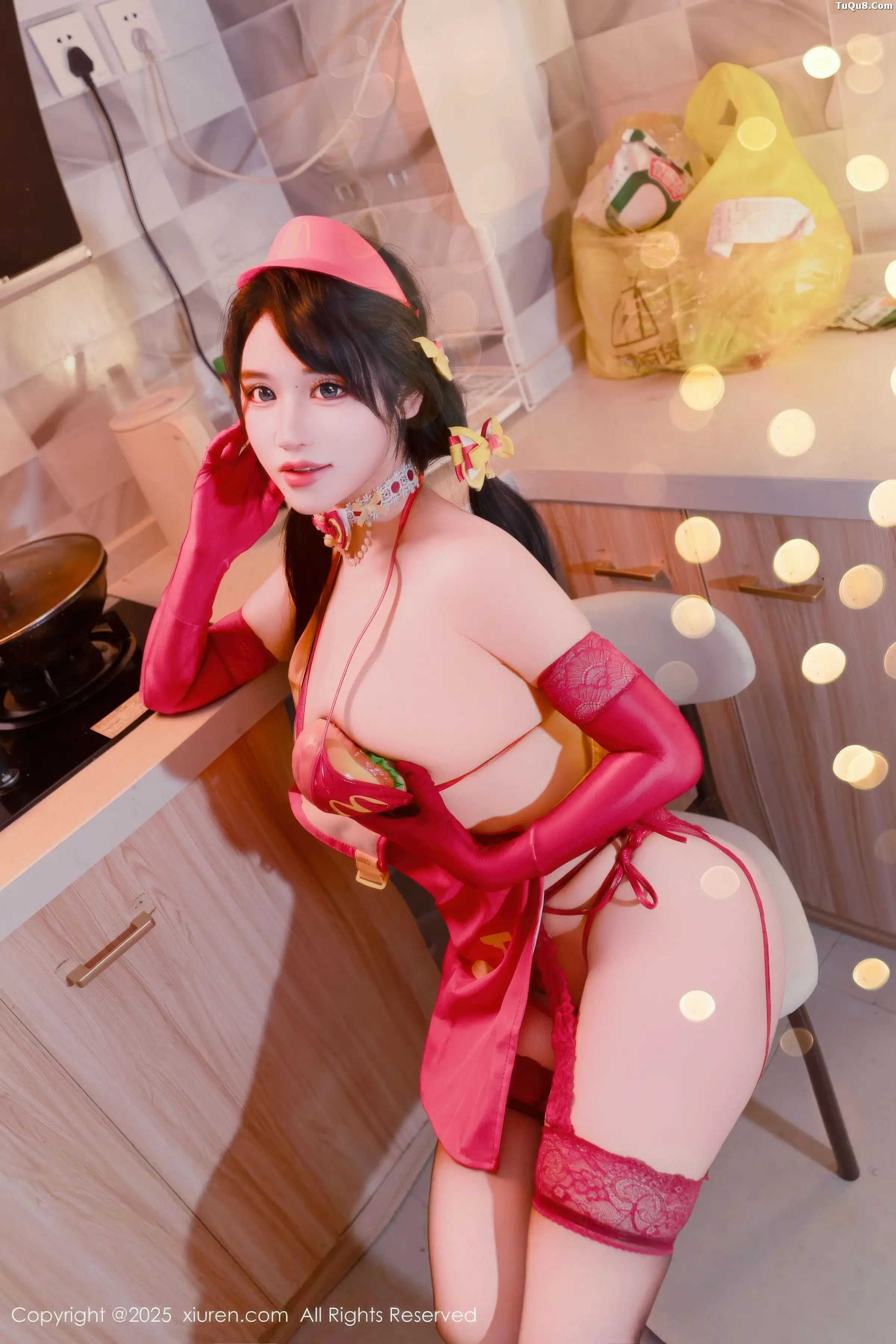 2kmn.vip_[XiuRen秀人网]No.11154_模特汐汐爱吃草莓性感红色情趣内衣配红丝吊袜秀惹火身材诱惑写真78P