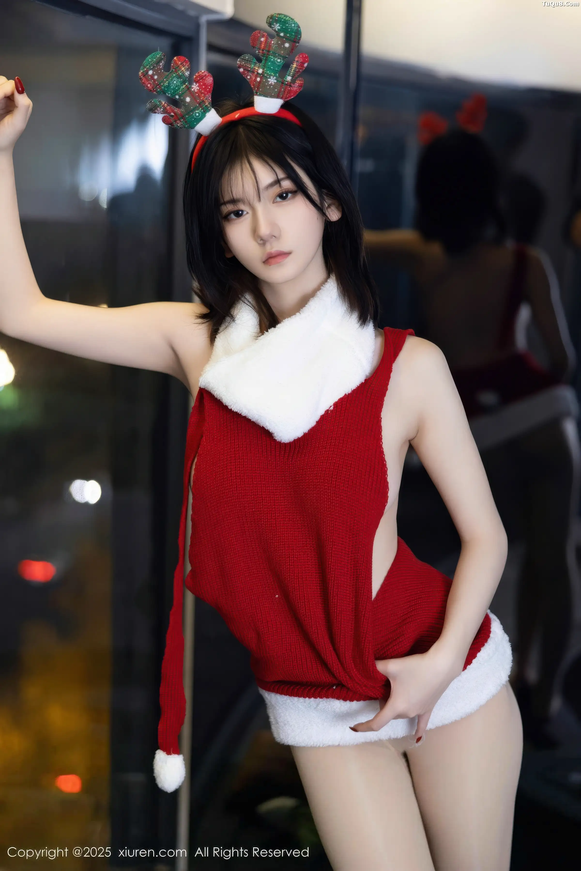 2kmn.vip_[XiuRen秀人网]No.11158_模特凌七七性感红色开背毛衣配超薄肉丝秀曼妙身姿撩人诱惑写真86P