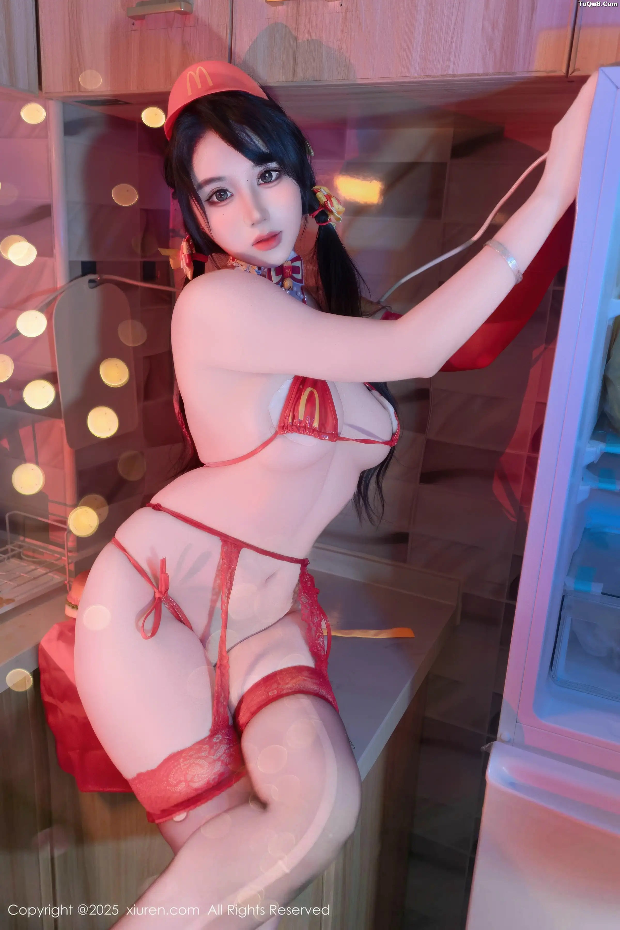 2kmn.vip_[XiuRen秀人网]No.11154_模特汐汐爱吃草莓性感红色情趣内衣配红丝吊袜秀惹火身材诱惑写真78P