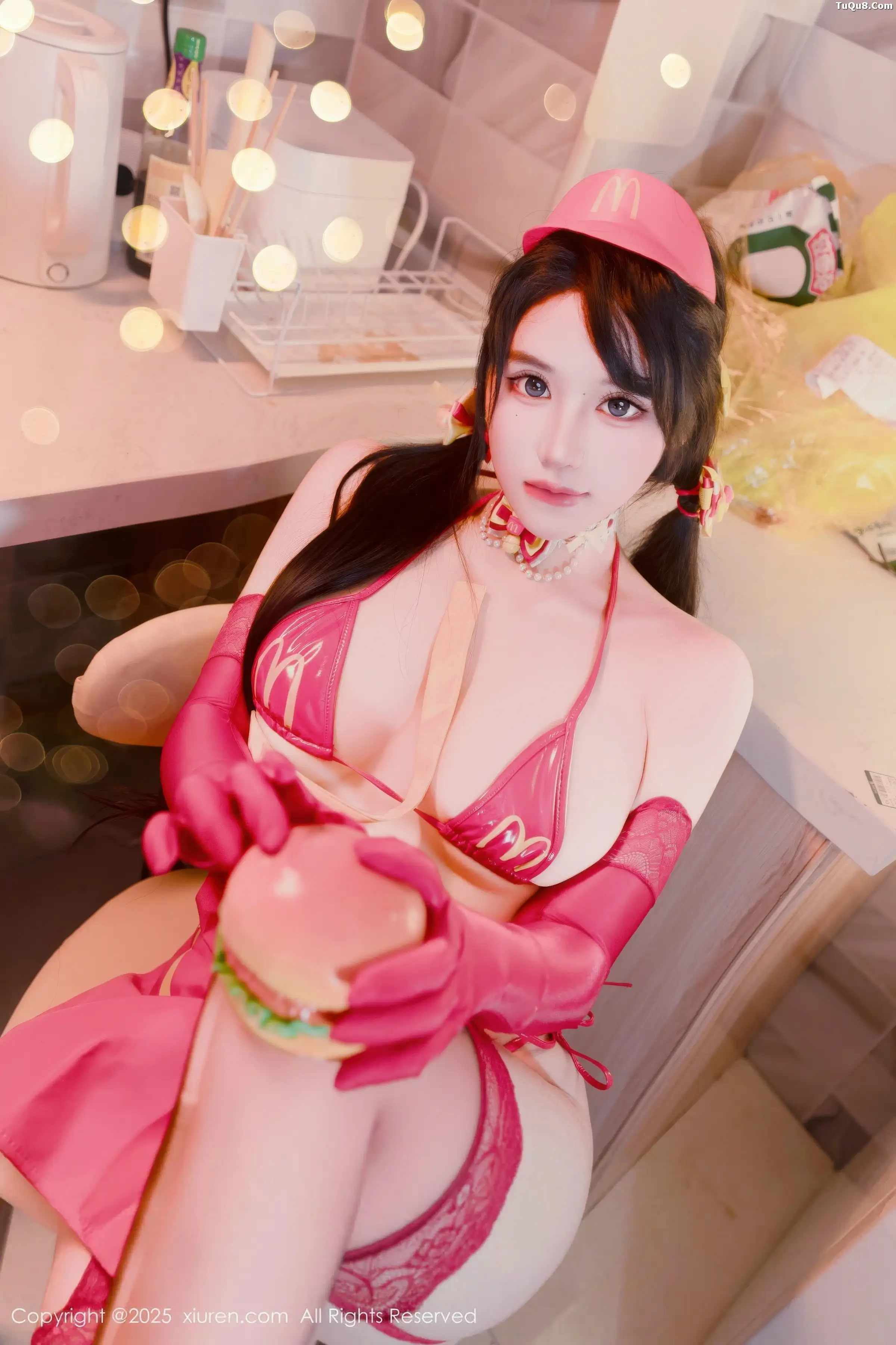 2kmn.vip_[XiuRen秀人网]No.11154_模特汐汐爱吃草莓性感红色情趣内衣配红丝吊袜秀惹火身材诱惑写真78P