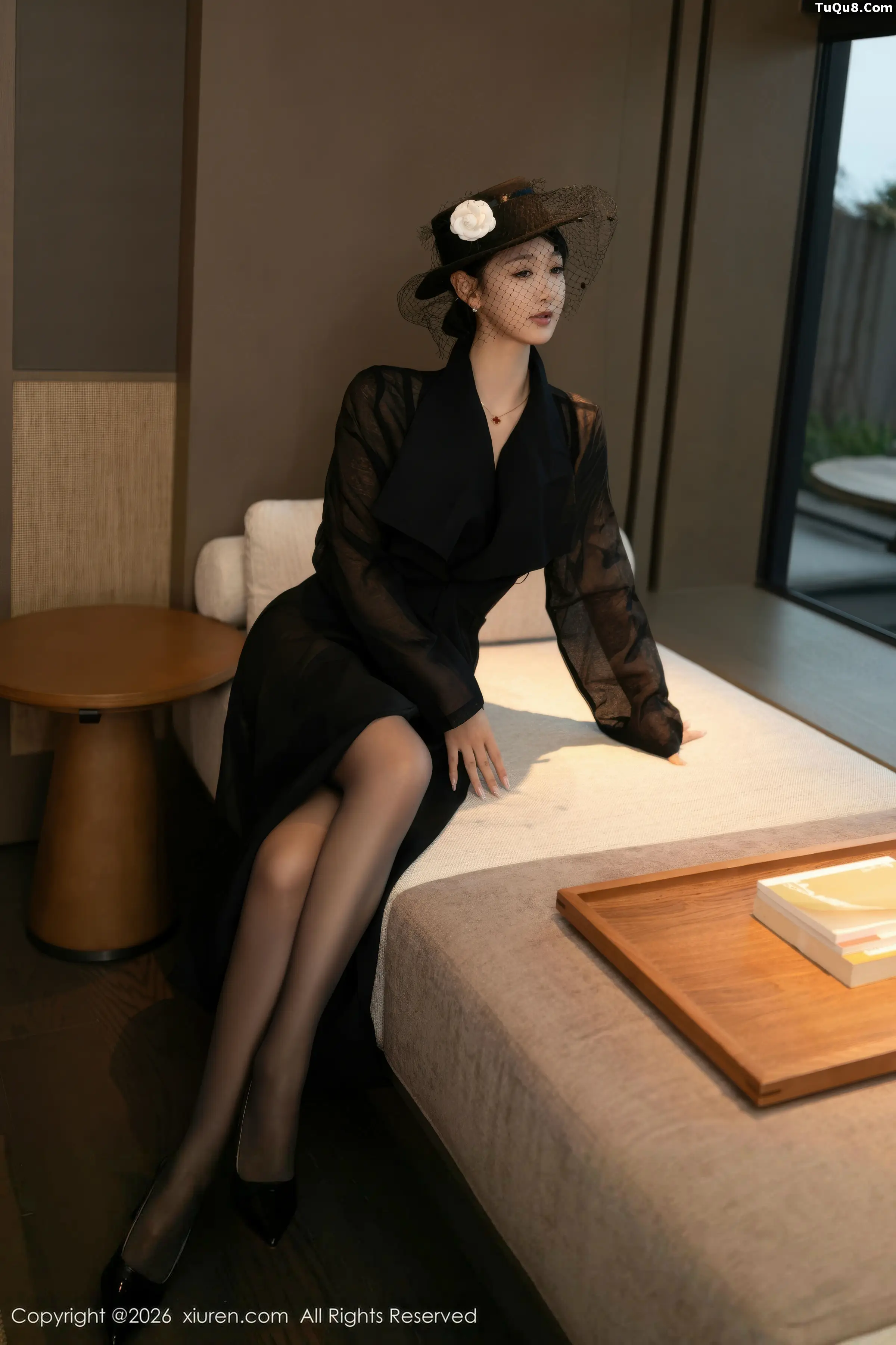 2kmn.vip_[XiuRen秀人网]No.11309_模特唐安琪性感黑色薄纱礼服露黑色内衣配超薄黑丝秀美腿诱惑写真74P