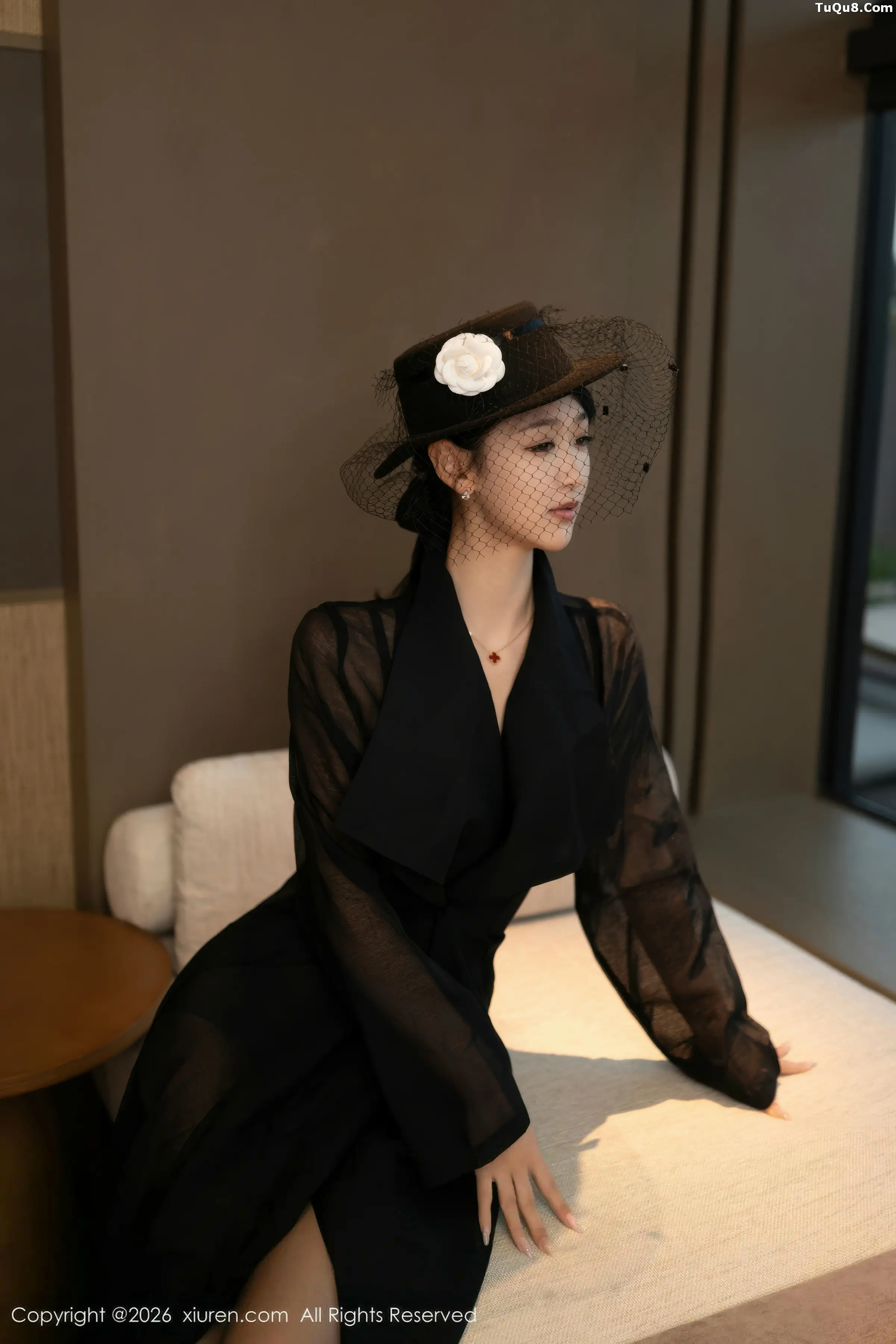 2kmn.vip_[XiuRen秀人网]No.11309_模特唐安琪性感黑色薄纱礼服露黑色内衣配超薄黑丝秀美腿诱惑写真74P