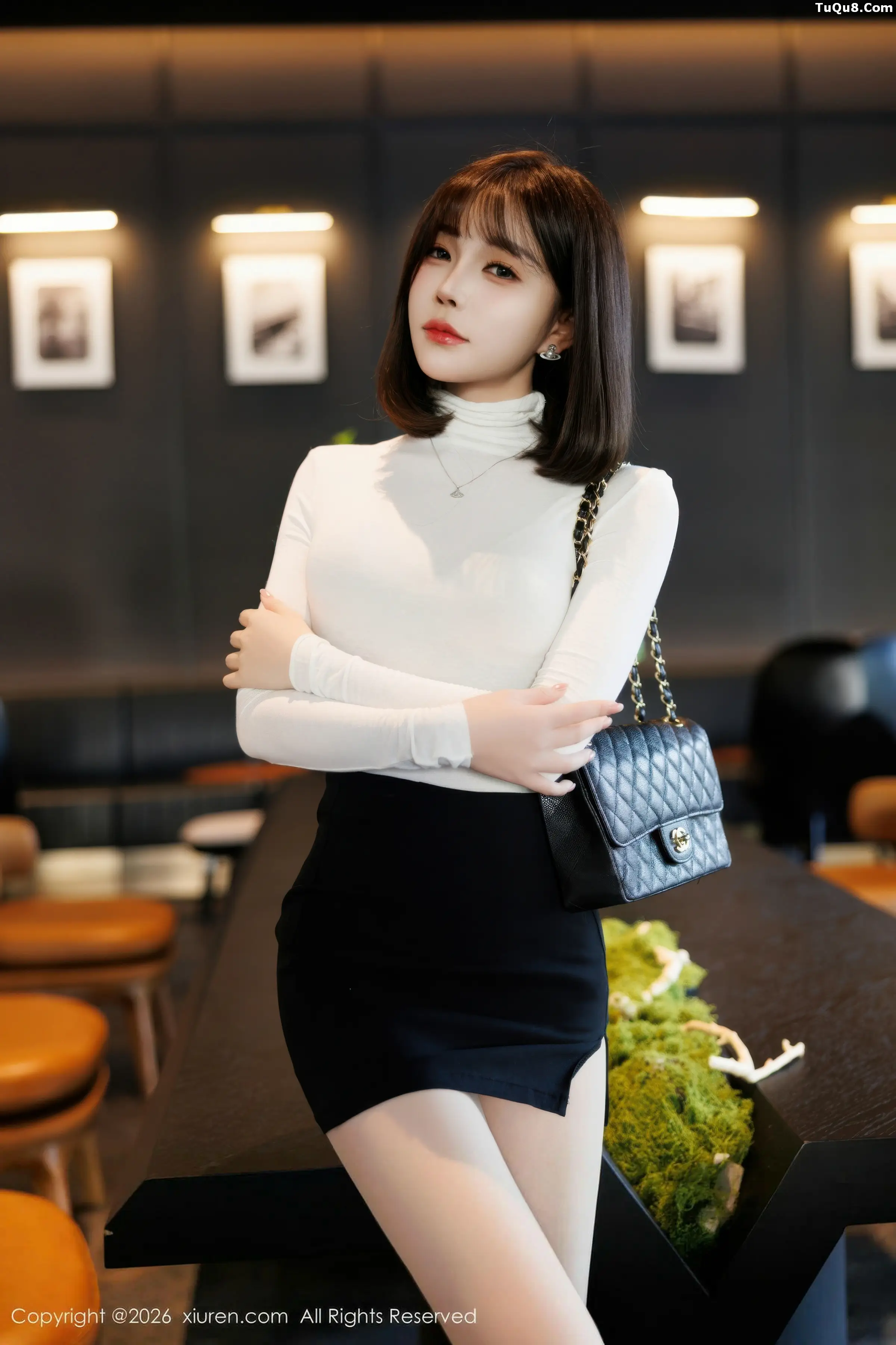 2kmn.vip_[XiuRen秀人网]No.11314_女神莉芝荔枝性感黑色情趣内衣配超薄肉丝秀完美身材诱惑写真77P