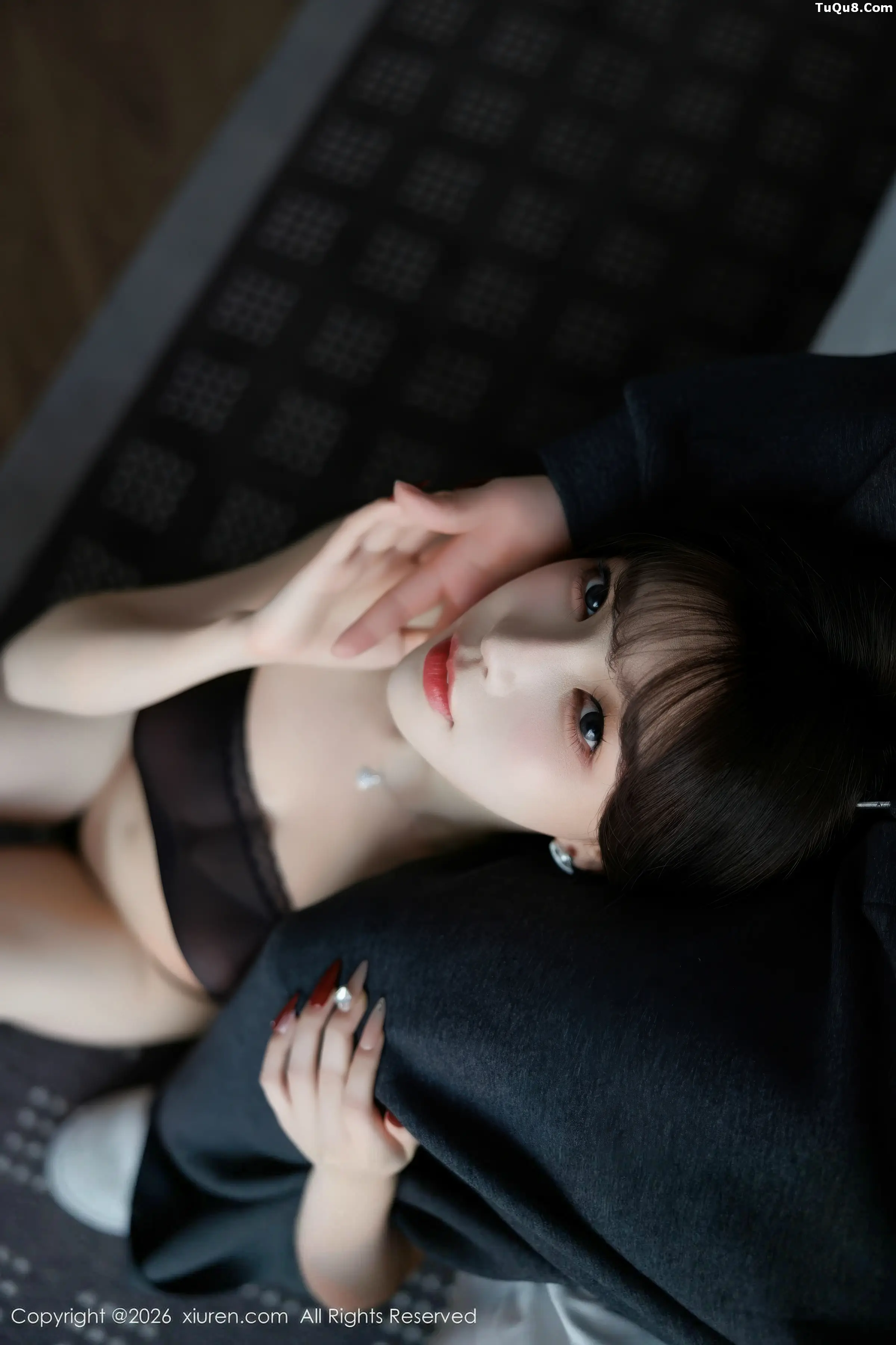 2kmn.vip_[XiuRen秀人网]No.11314_女神莉芝荔枝性感黑色情趣内衣配超薄肉丝秀完美身材诱惑写真77P