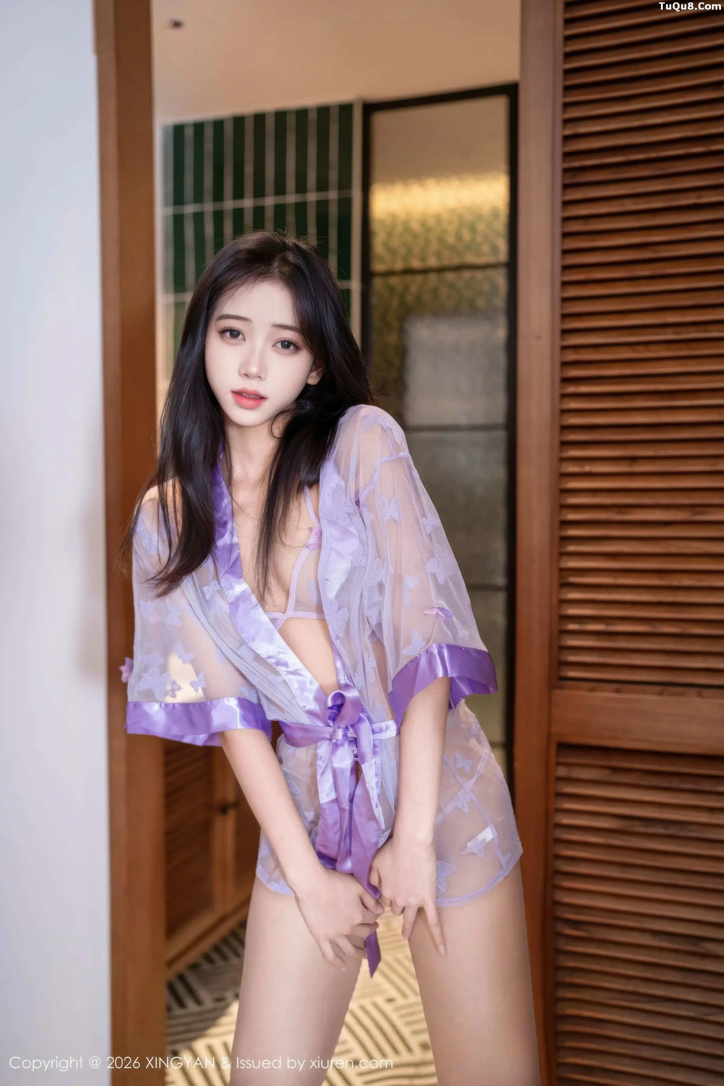 2kmn.vip_[XINGYAN星颜社]VOL.460_模特时安安性感紫色薄纱上衣配超薄肉丝秀惹火身材诱惑写真78P